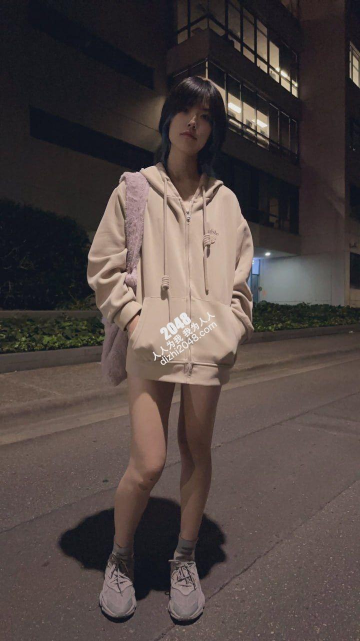 户外露出后，回家吃鸡【30P】