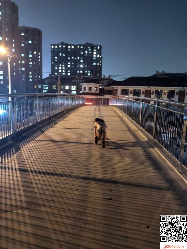 大胆漏出[10P]