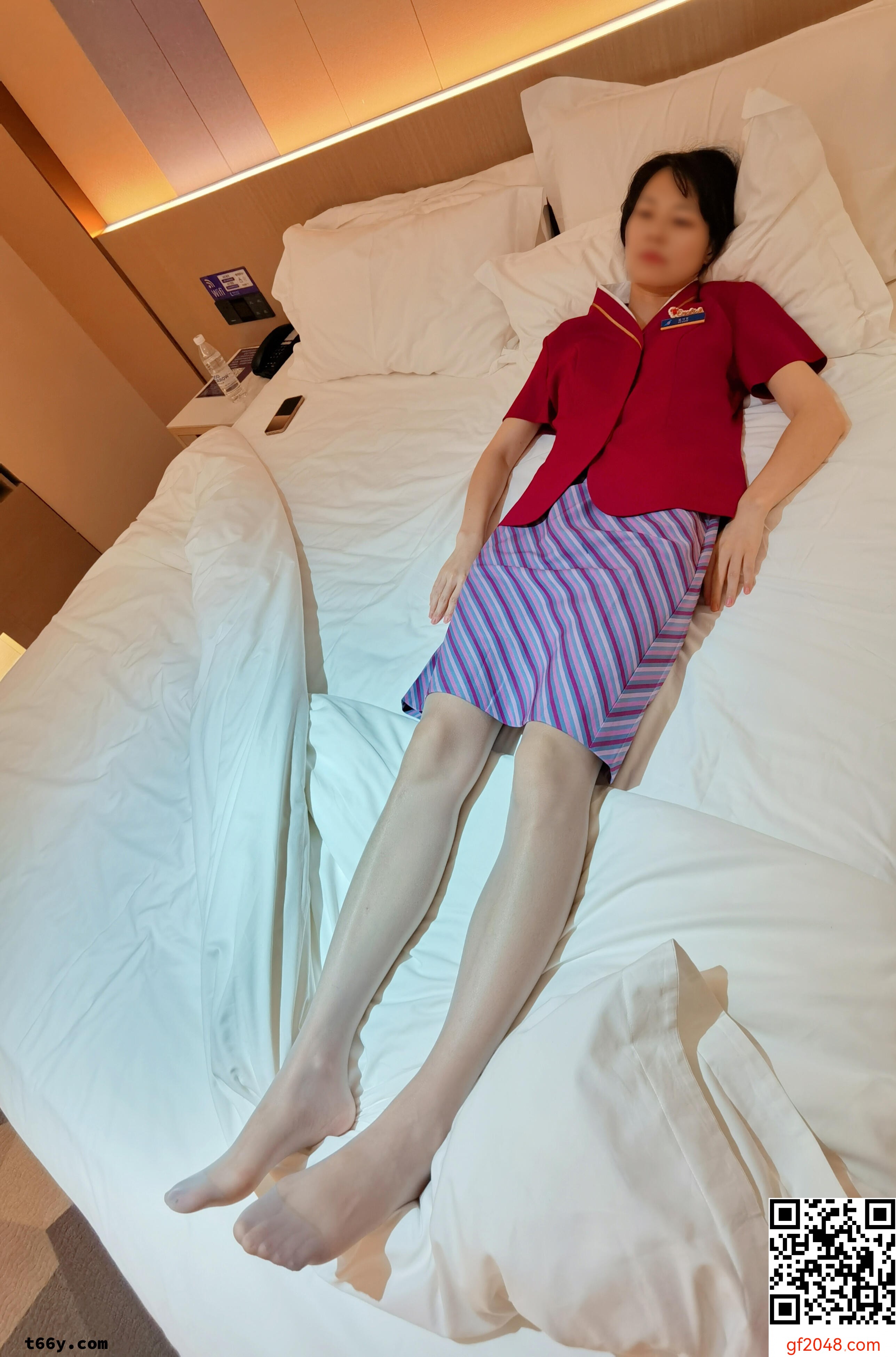 [原创]自家173cm骨感娇妻酒店薄码随手拍，空姐制服加往期遗珠，0371附近夫妻可以多多交流[34P]