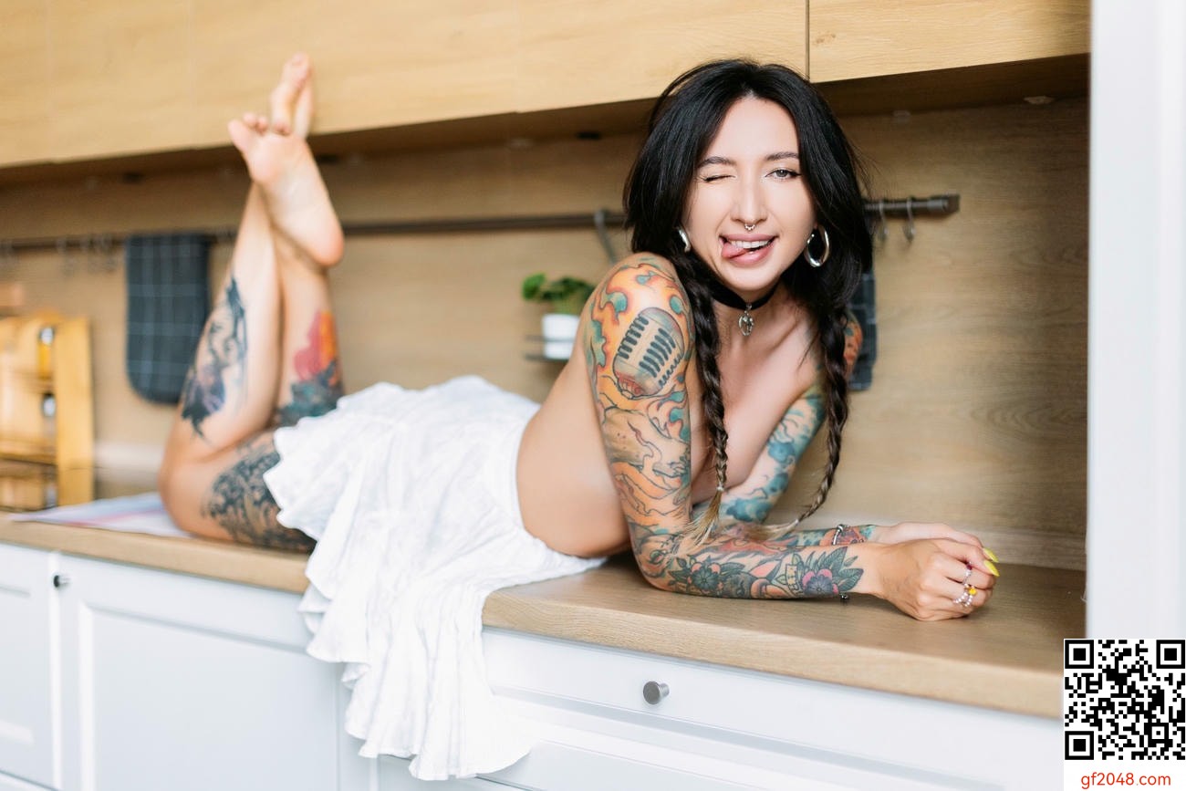 【Suicide Girls】Mar 07, 2026 - Elune - What Does Your Cat Do When You'r...