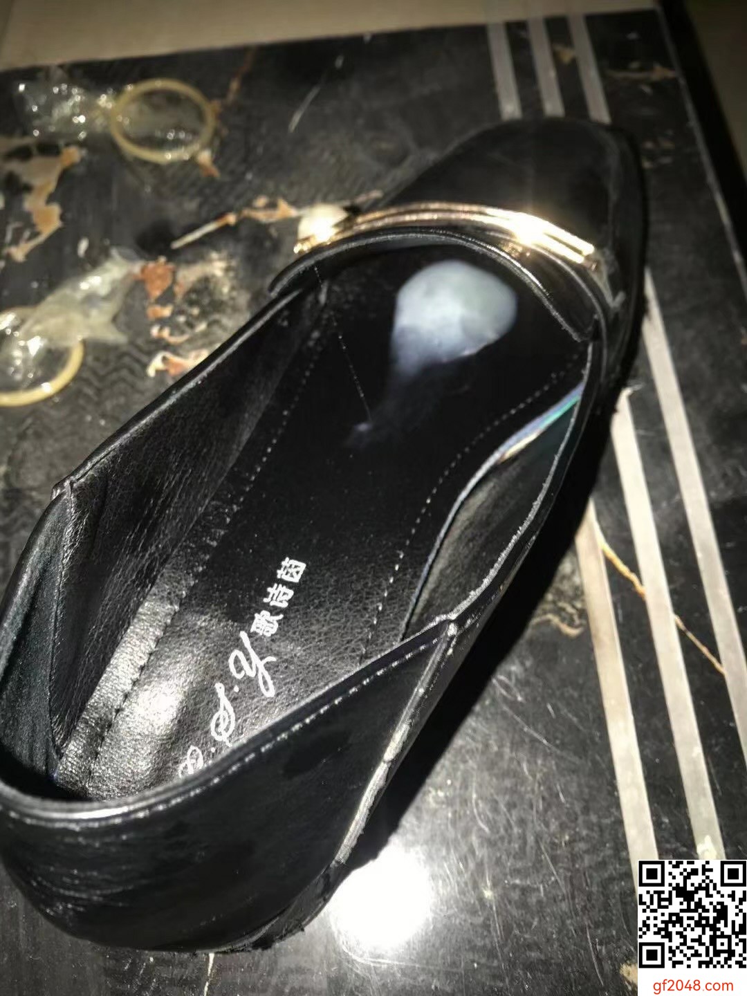 [自拍] 小母狗同事  (21P)