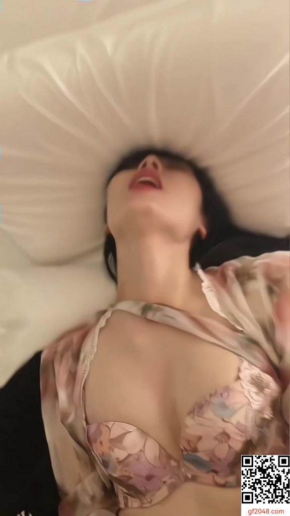 骚妇酒店日记[33P][1V]