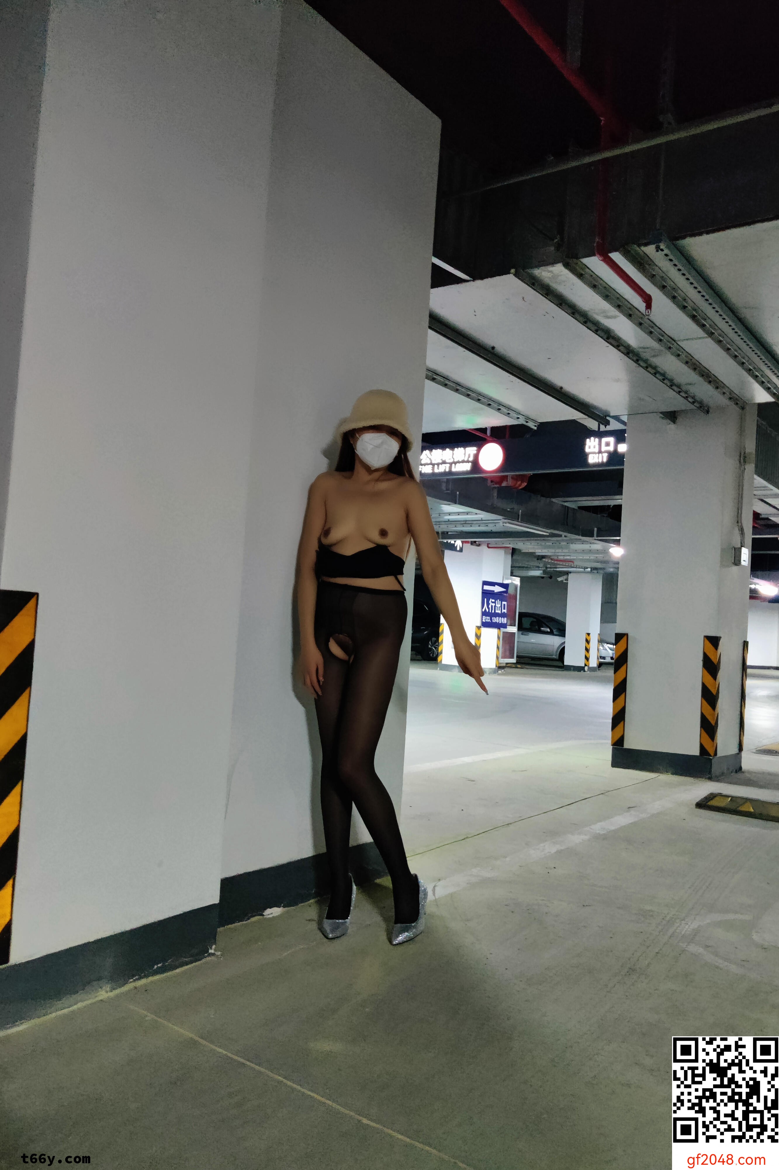 [原创]娇妻的大长腿之地下车库+男厕所双重露出刺激，最后回家内射！另寻单男！[48P]