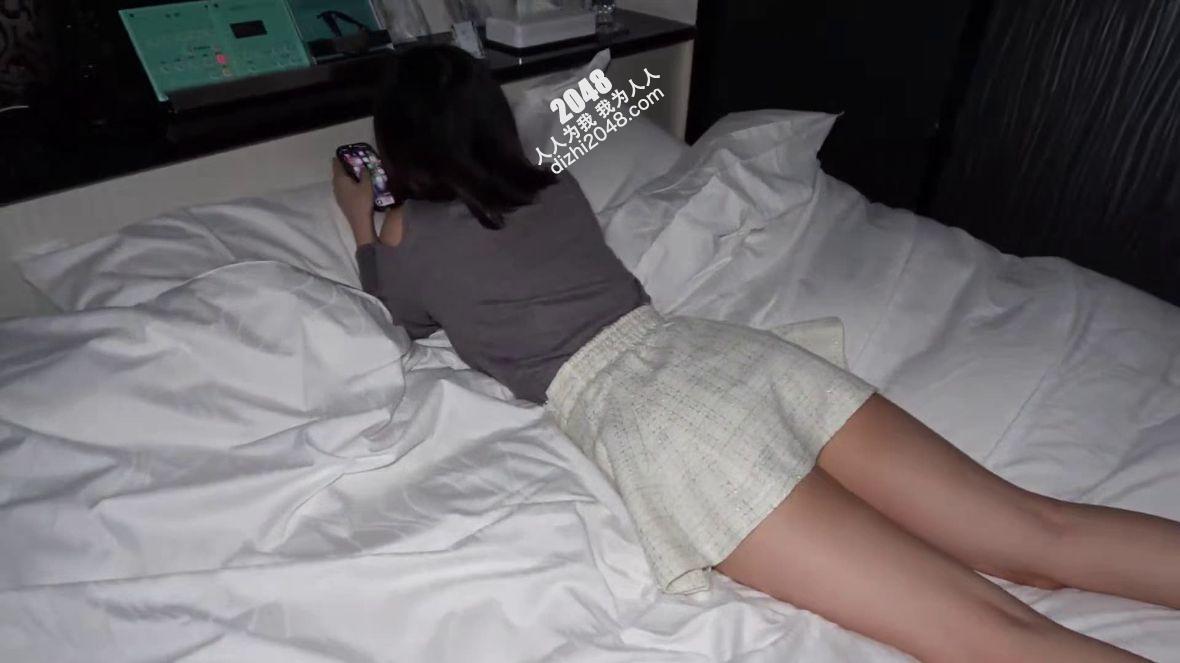 射脸吞精【26P】