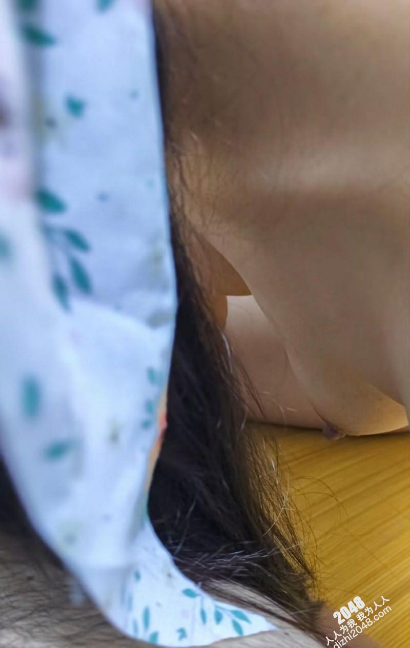 新認識的女網友～乳頭好大顆唷[23P]