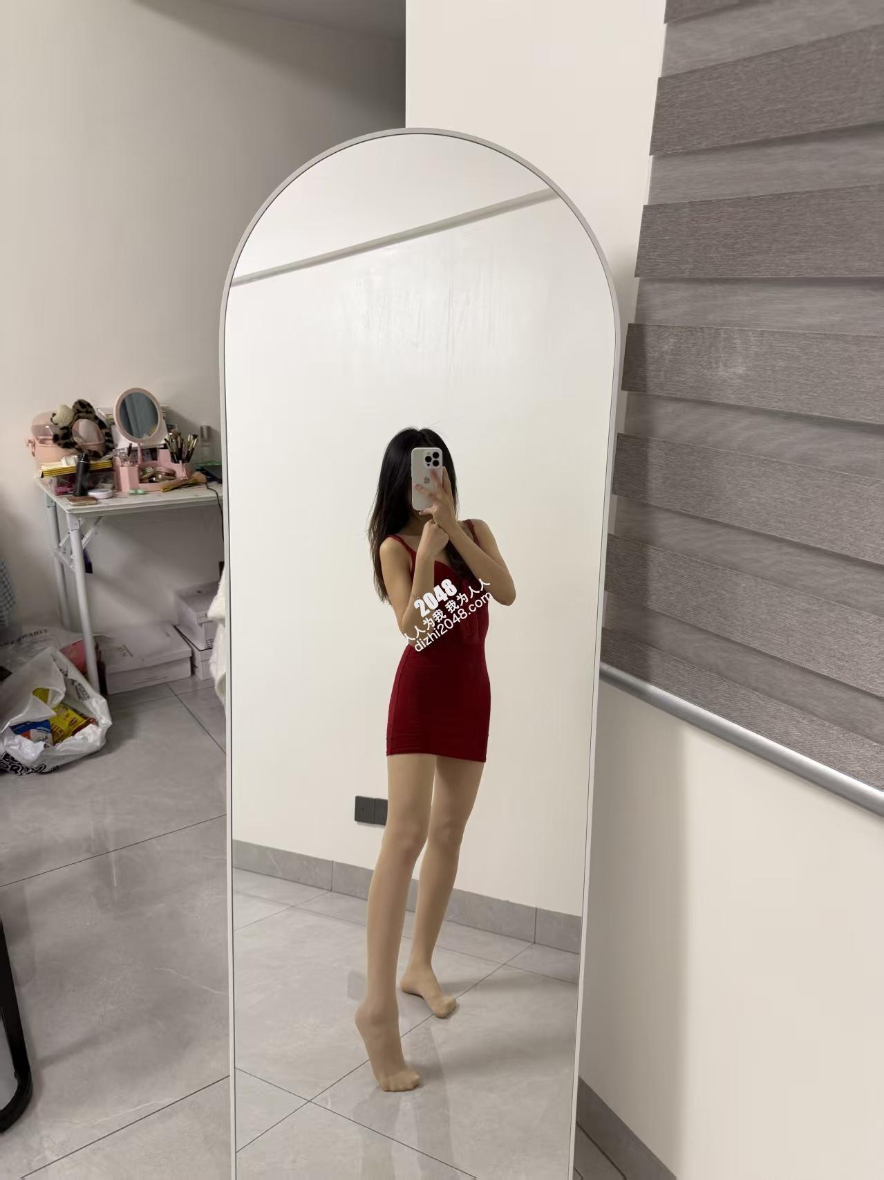 杨铃玉 肉丝玉足包臀裙【66P】