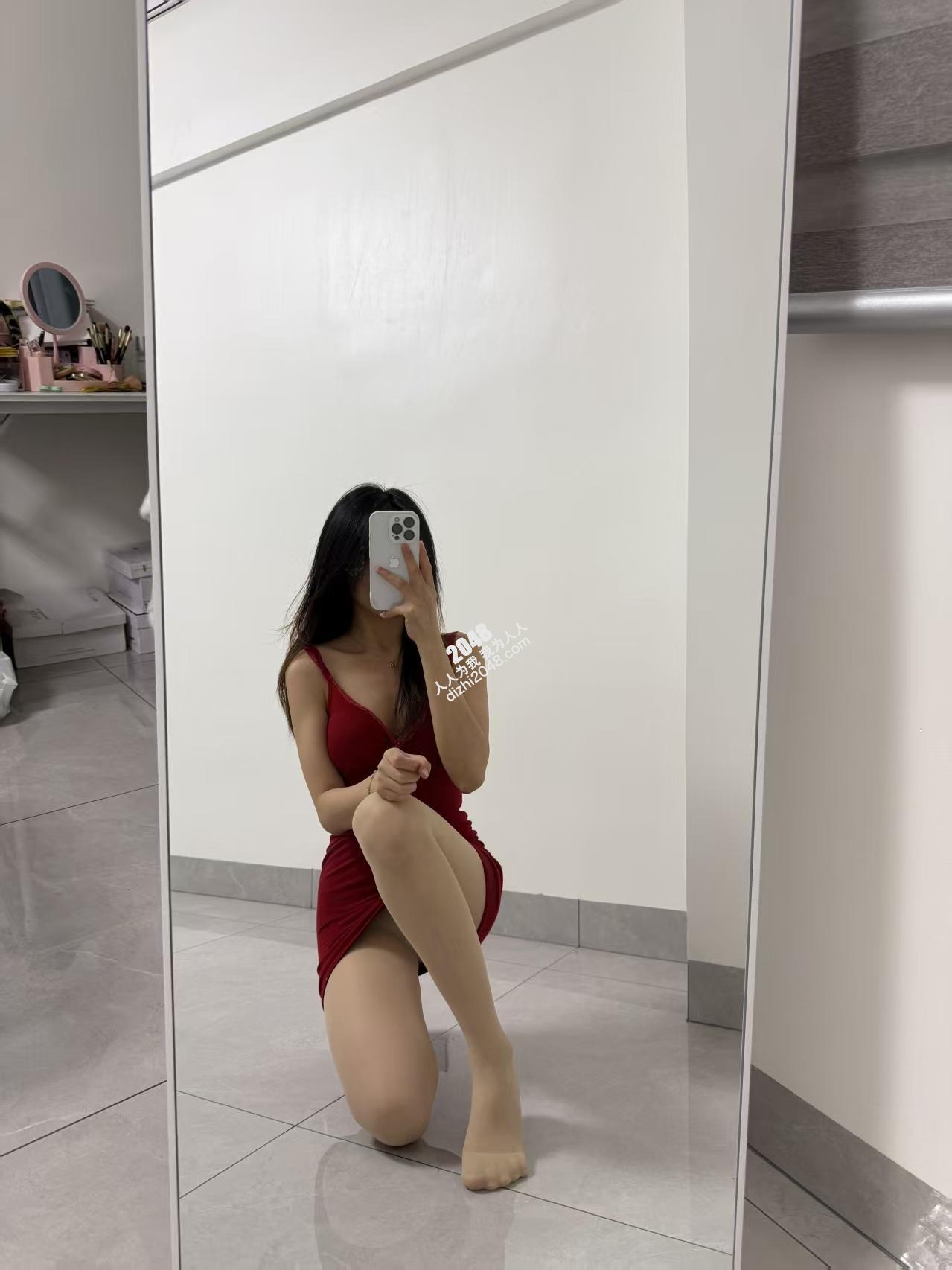 杨铃玉 肉丝玉足包臀裙【66P】