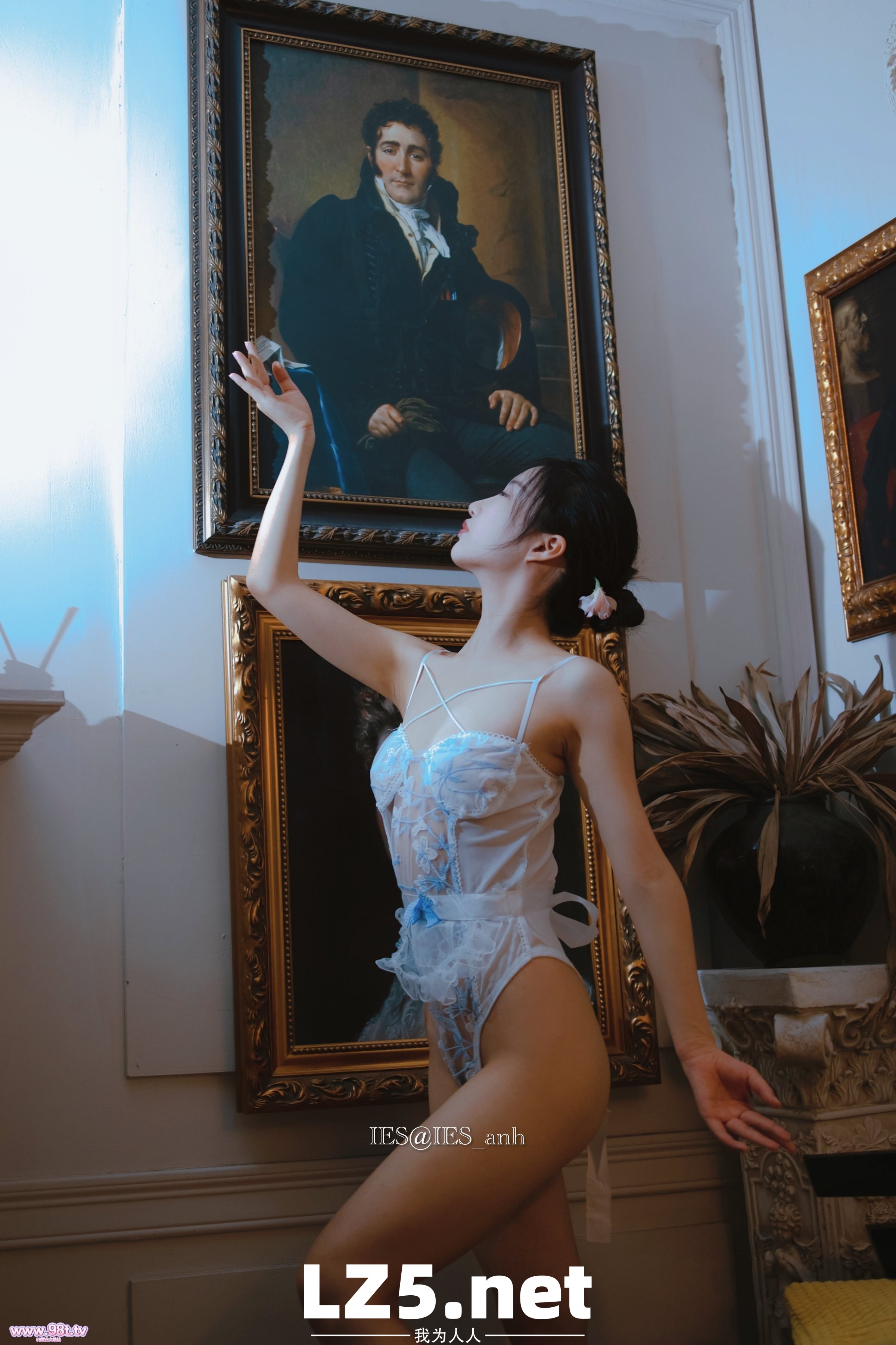 极品高颜值模特【Creambeibei】绝顶三点大尺度私拍[32P]