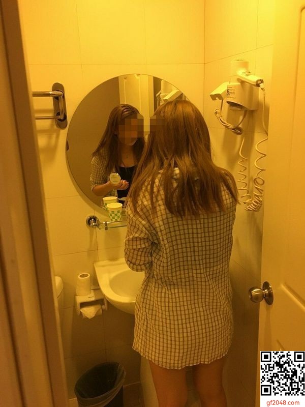疫情能開房的好像都不比比直接開干