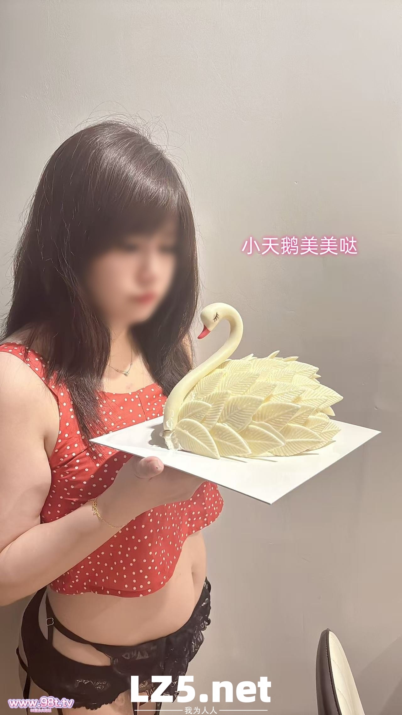 骚逼小情人;成都战[56P]