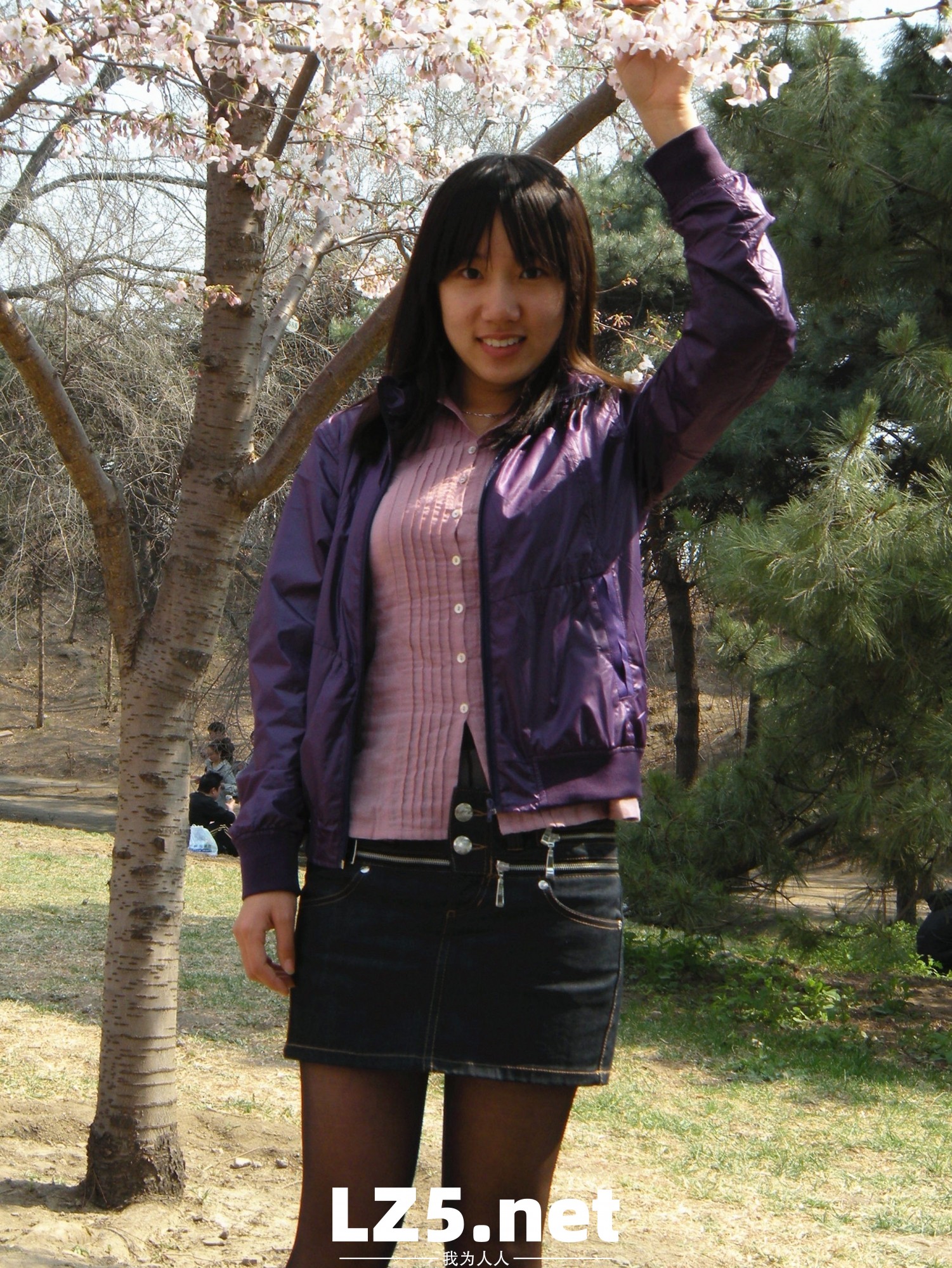 美豔人妻劉珊,云盤海量私拍流出,十年淫片見證嬌娃騷化曆程  (438P)