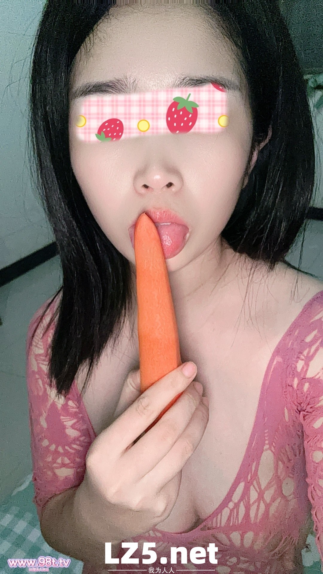 安妮__寂寞的小少妇-3【13P+6GIF+手势验证】