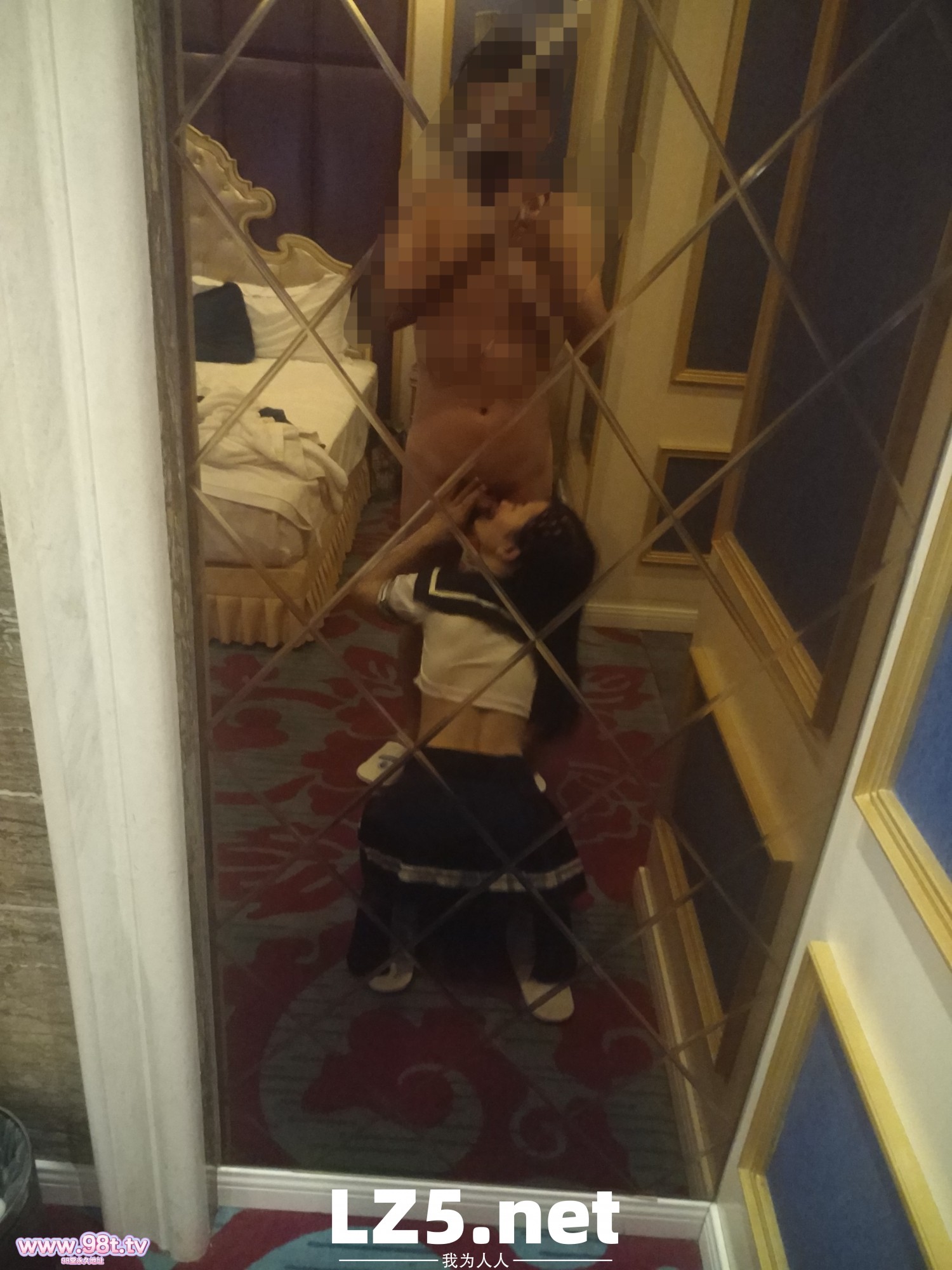 风骚绝代 身姿曼妙无敌的极品性瘾少妇【88P+微露脸】