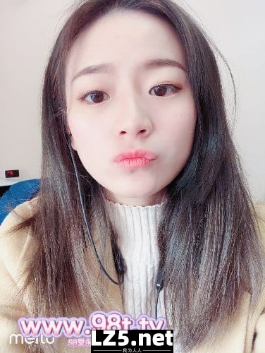 反差  叶佳文