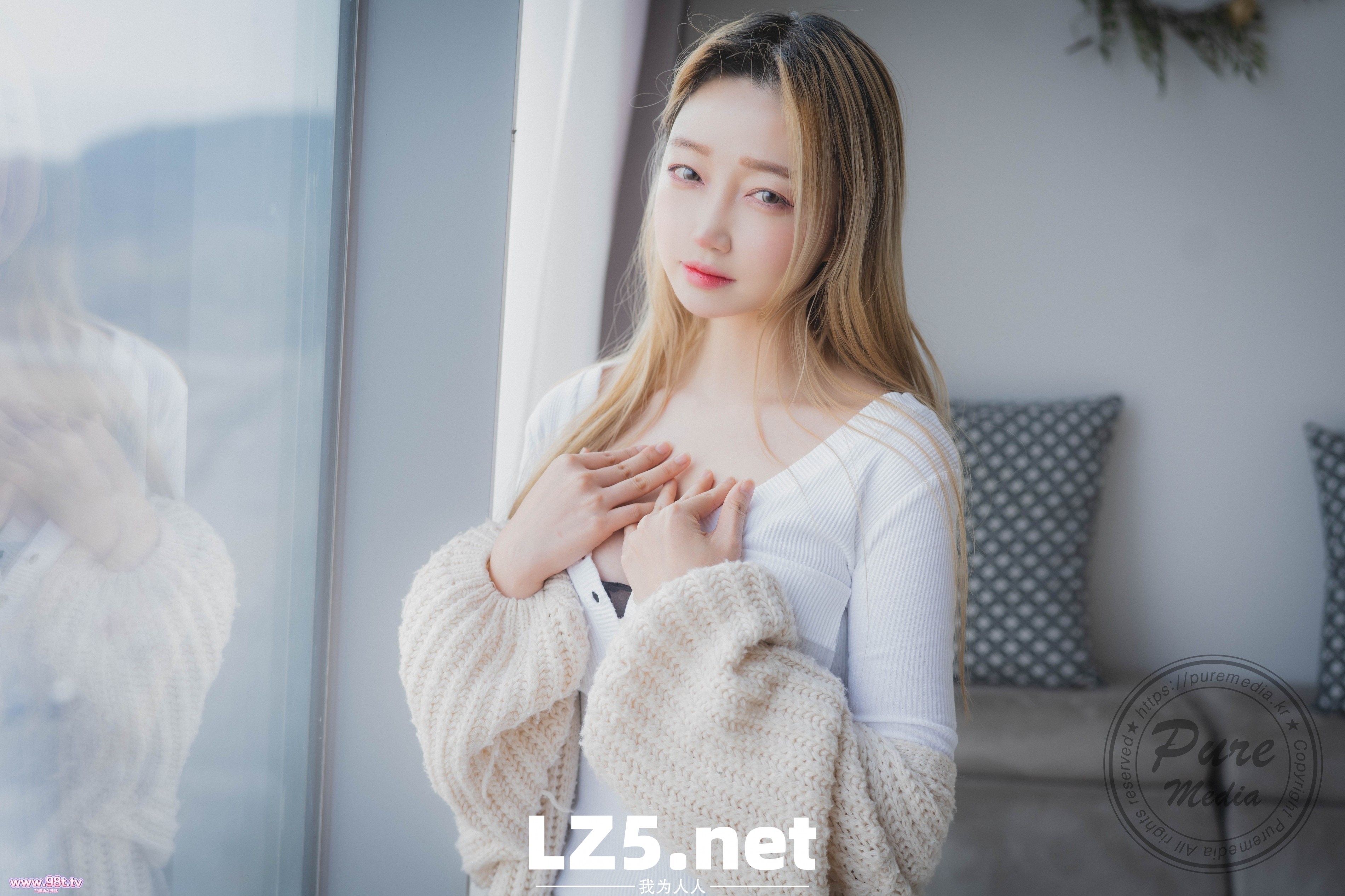 Pure女神-第一次约会就被脱光照亮粉嫩私处+精华浇灌[168P]