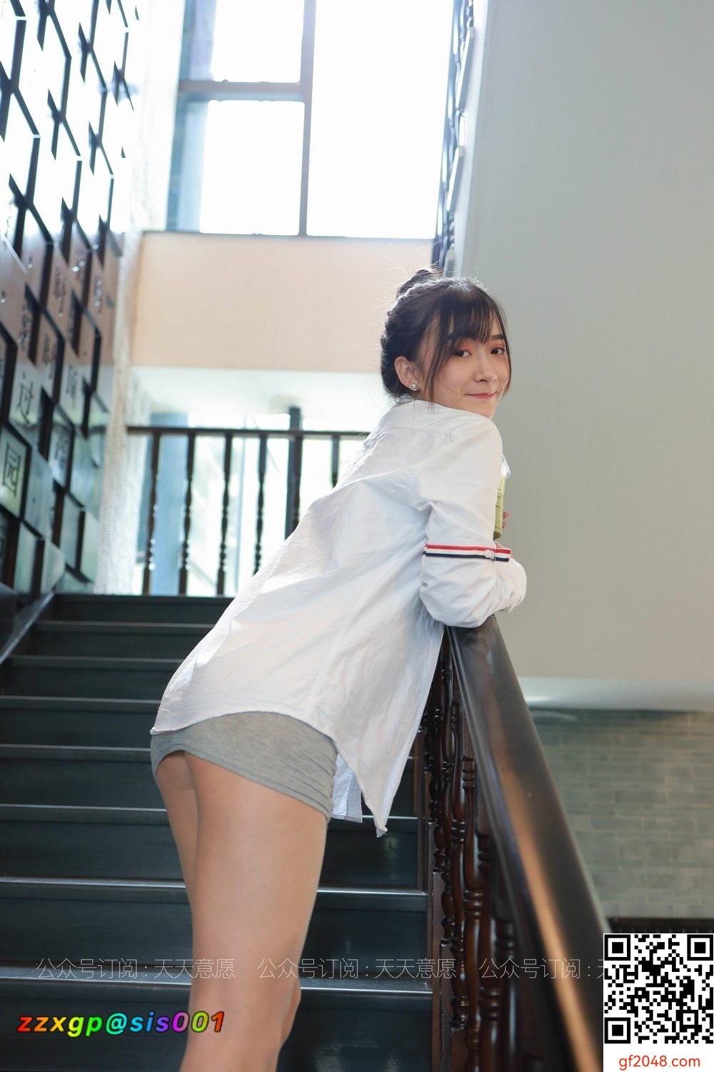 美腿秀12336[丝享家]798 丝享家798：秋秋《性感包臀裙》[76P]