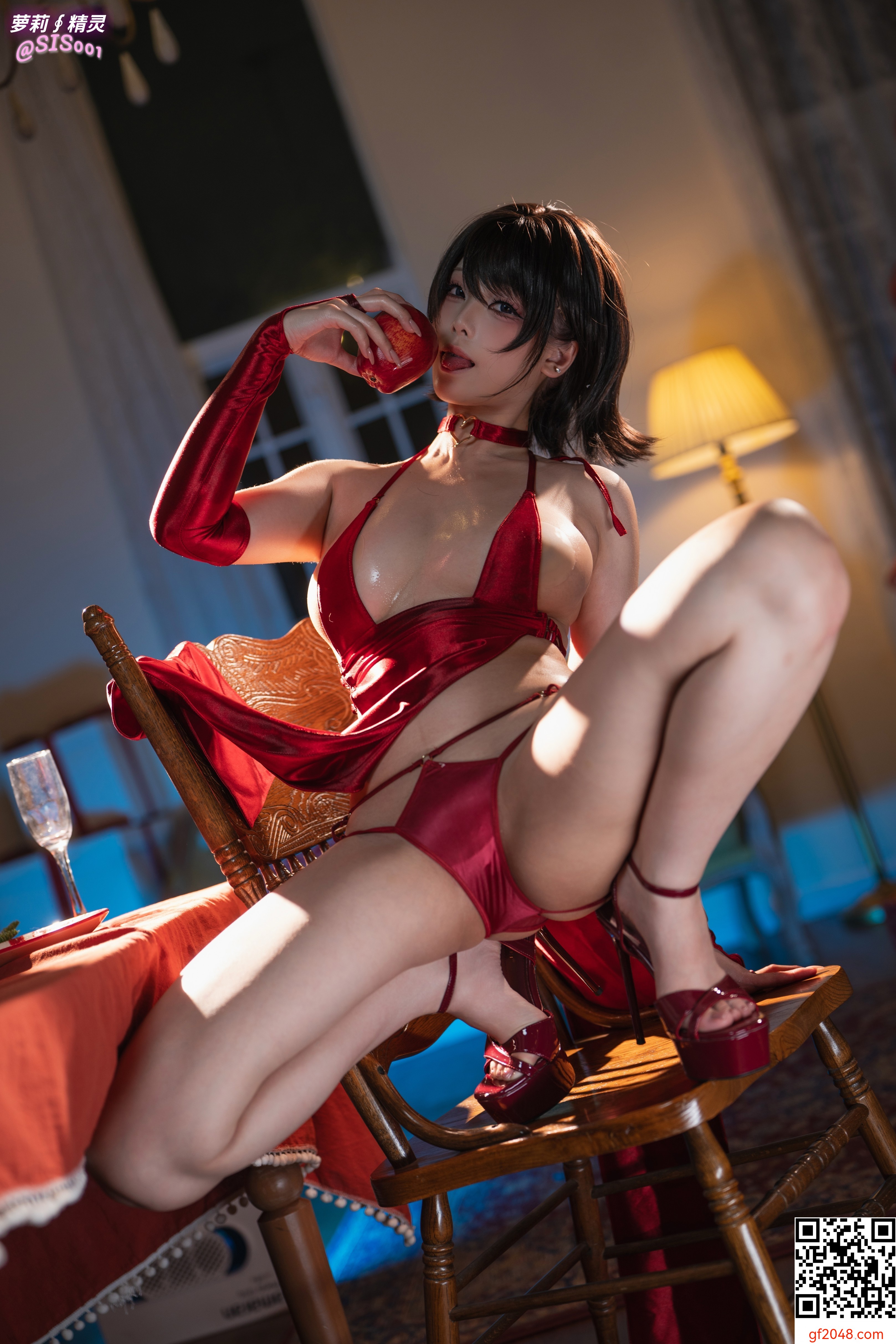 【达人组出品】Coser@蜜汁猫裘 - 红苹果 [112P]