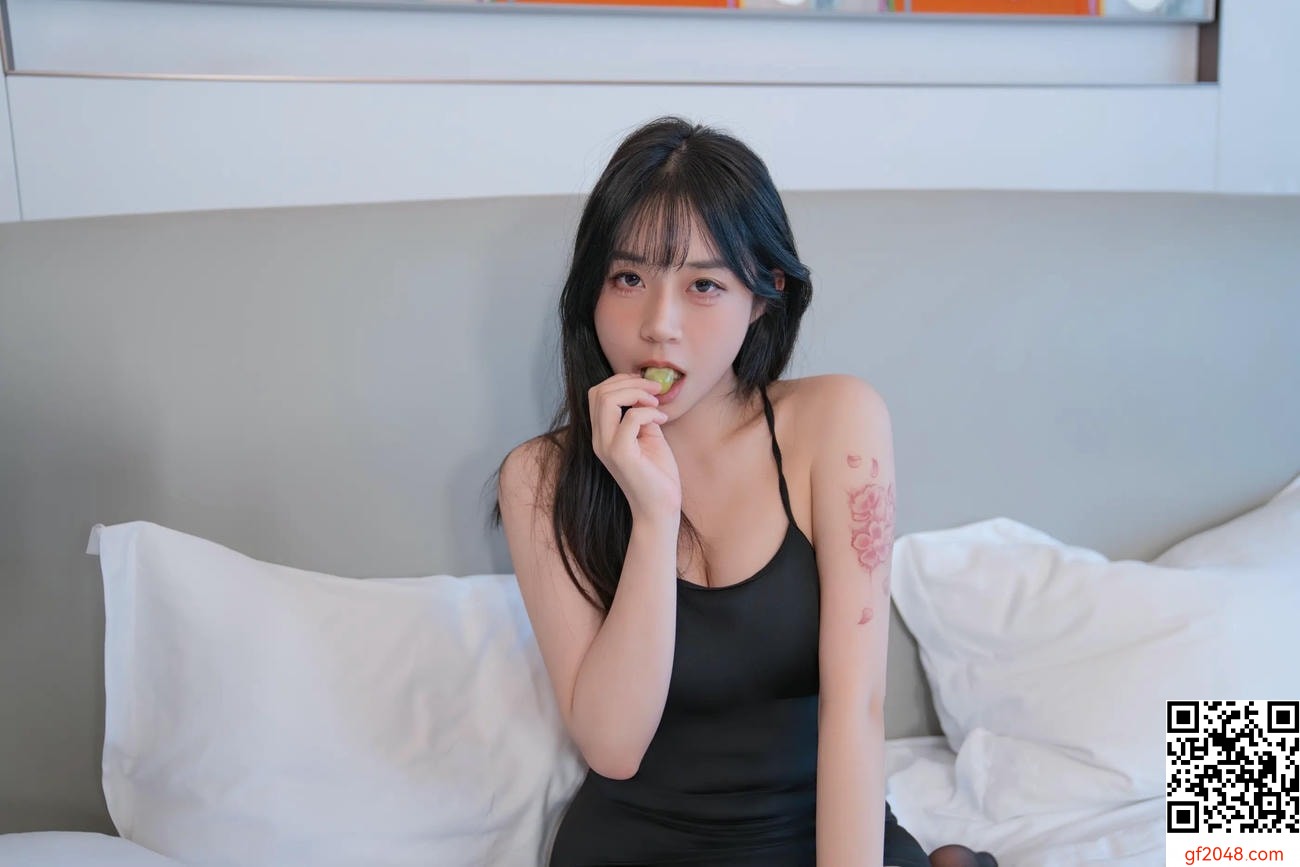 【網路收集系列】YITUYU .. 慵懶與魅惑交織 一元同學Jodie【72P】