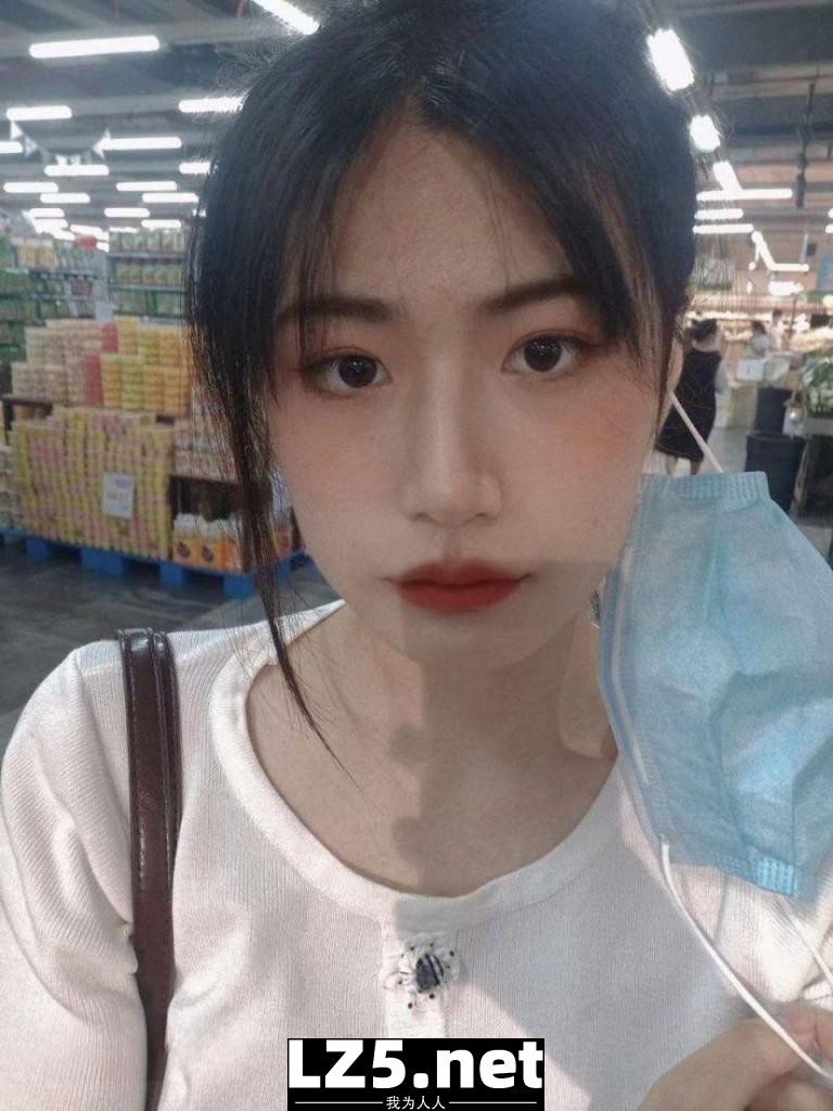 ＃反差  清纯脸蛋下藏着是经历了风雨的逼[48P]