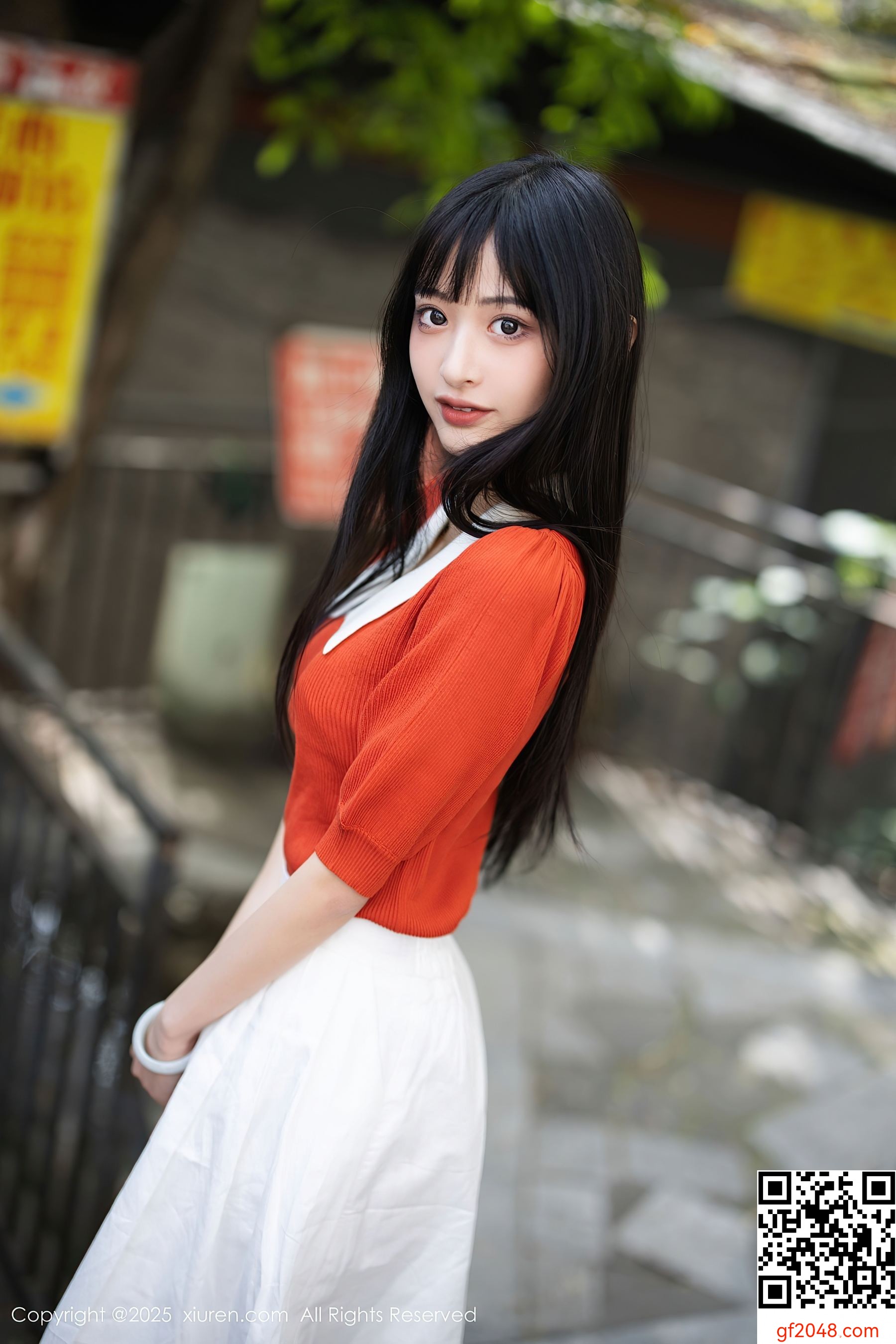 [XiuRen秀人网] No.10247 茂木希子 橙色T恤