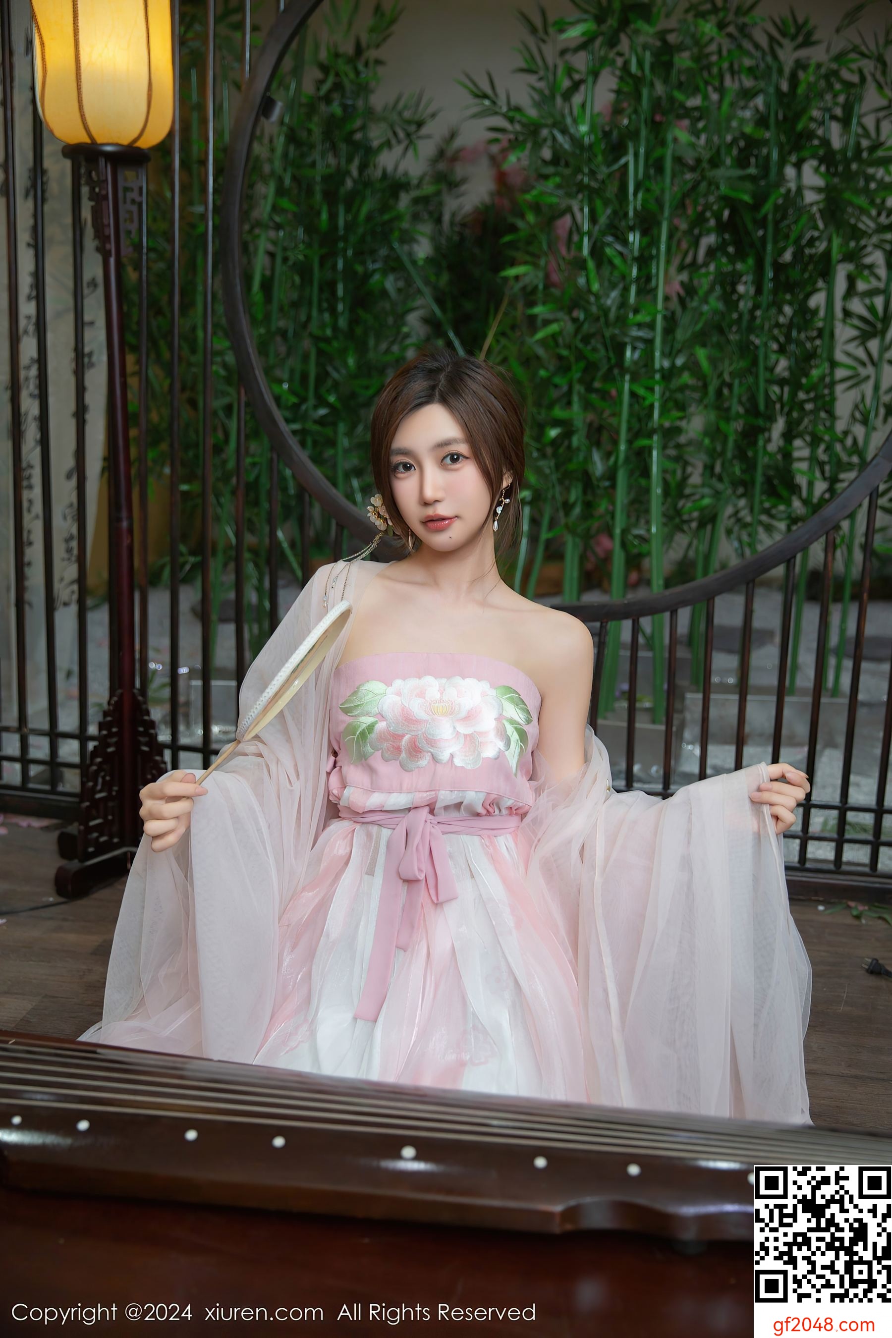 [XiuRen秀人网] No.9475 绮里嘉ula 古风美腿