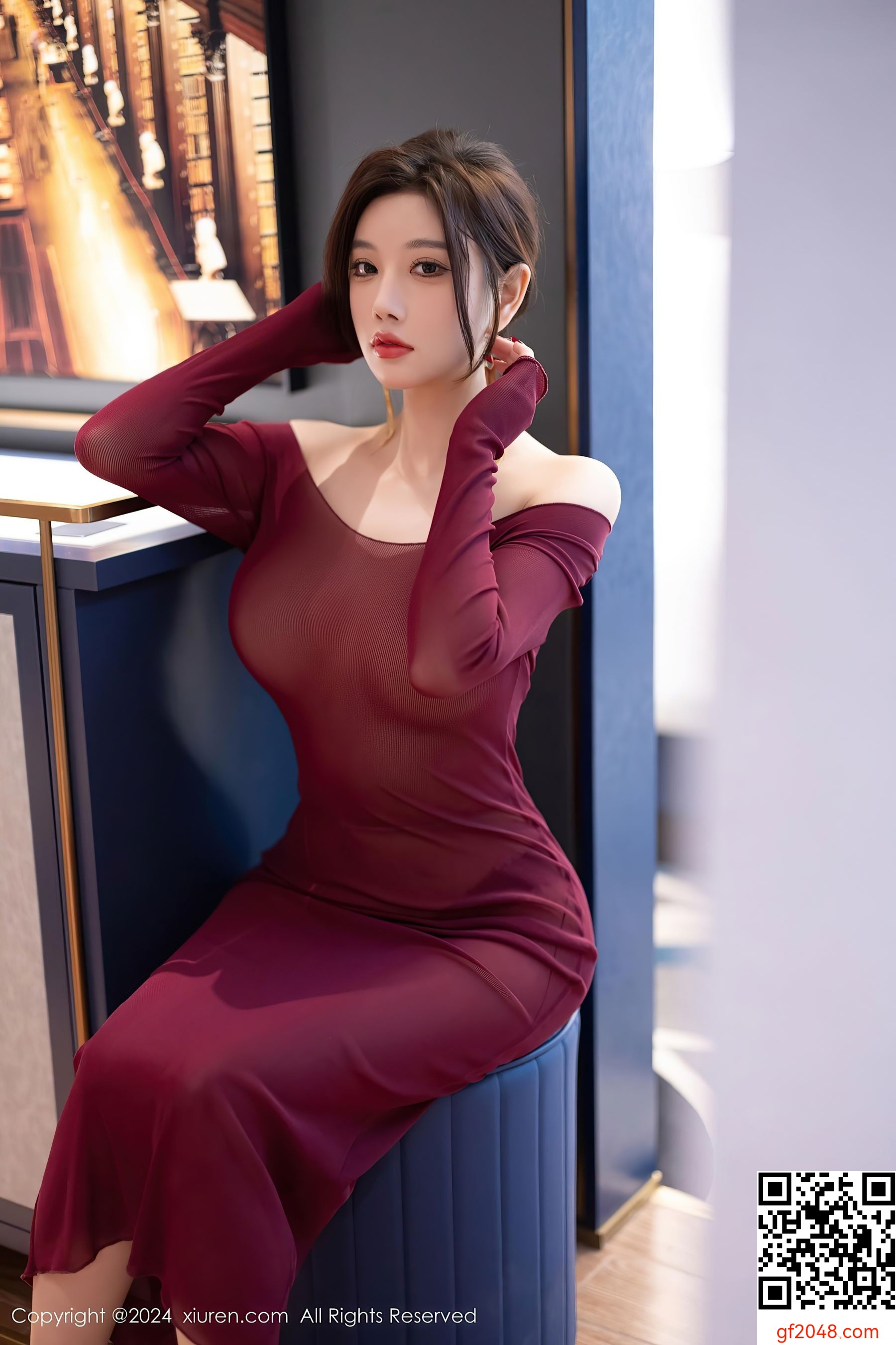 [XiuRen秀人网] No.9348 杨晨晨Yome 丝袜美腿