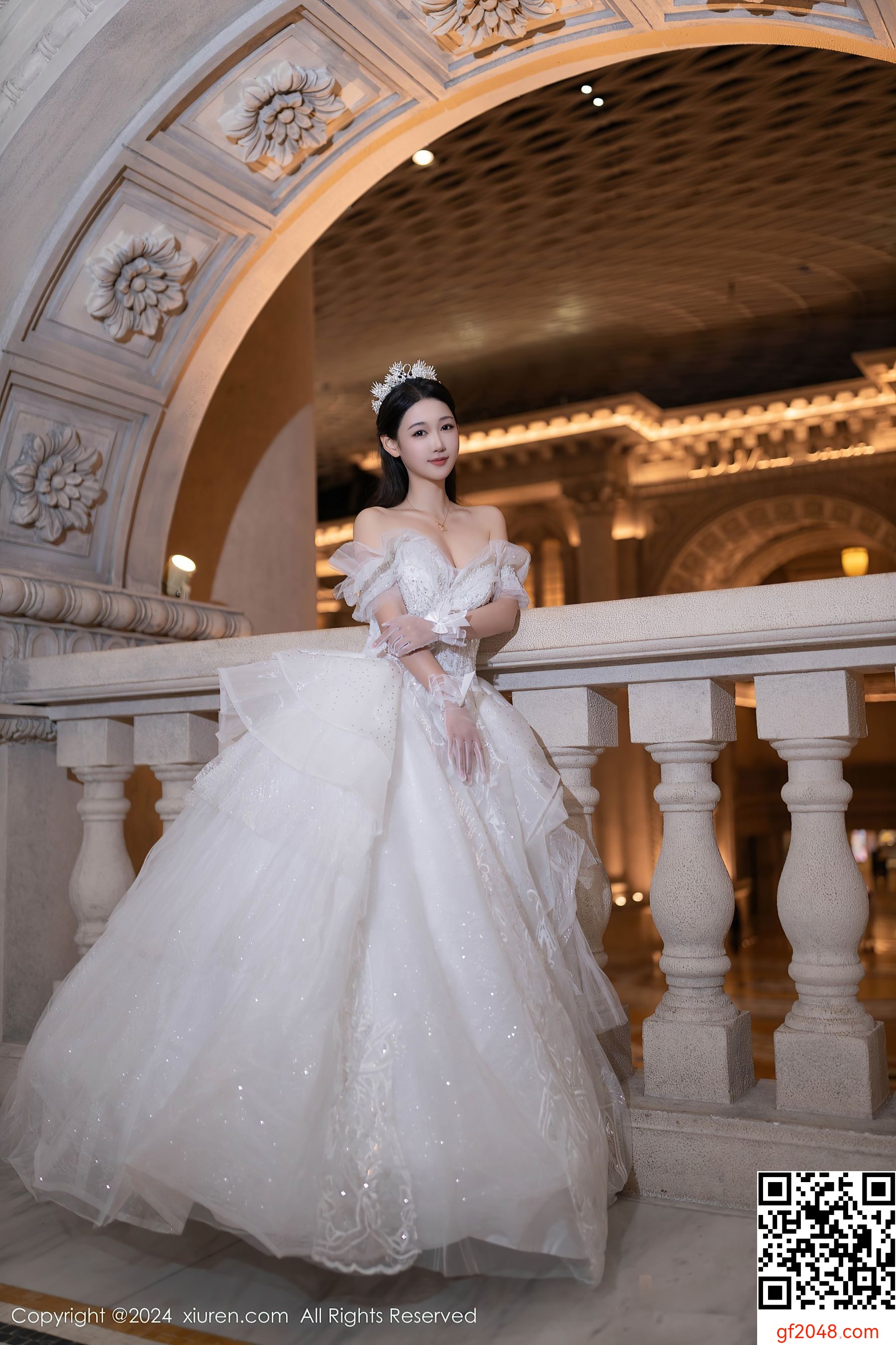 [XiuRen秀人网] No.9283 唐安琪 丝袜美腿