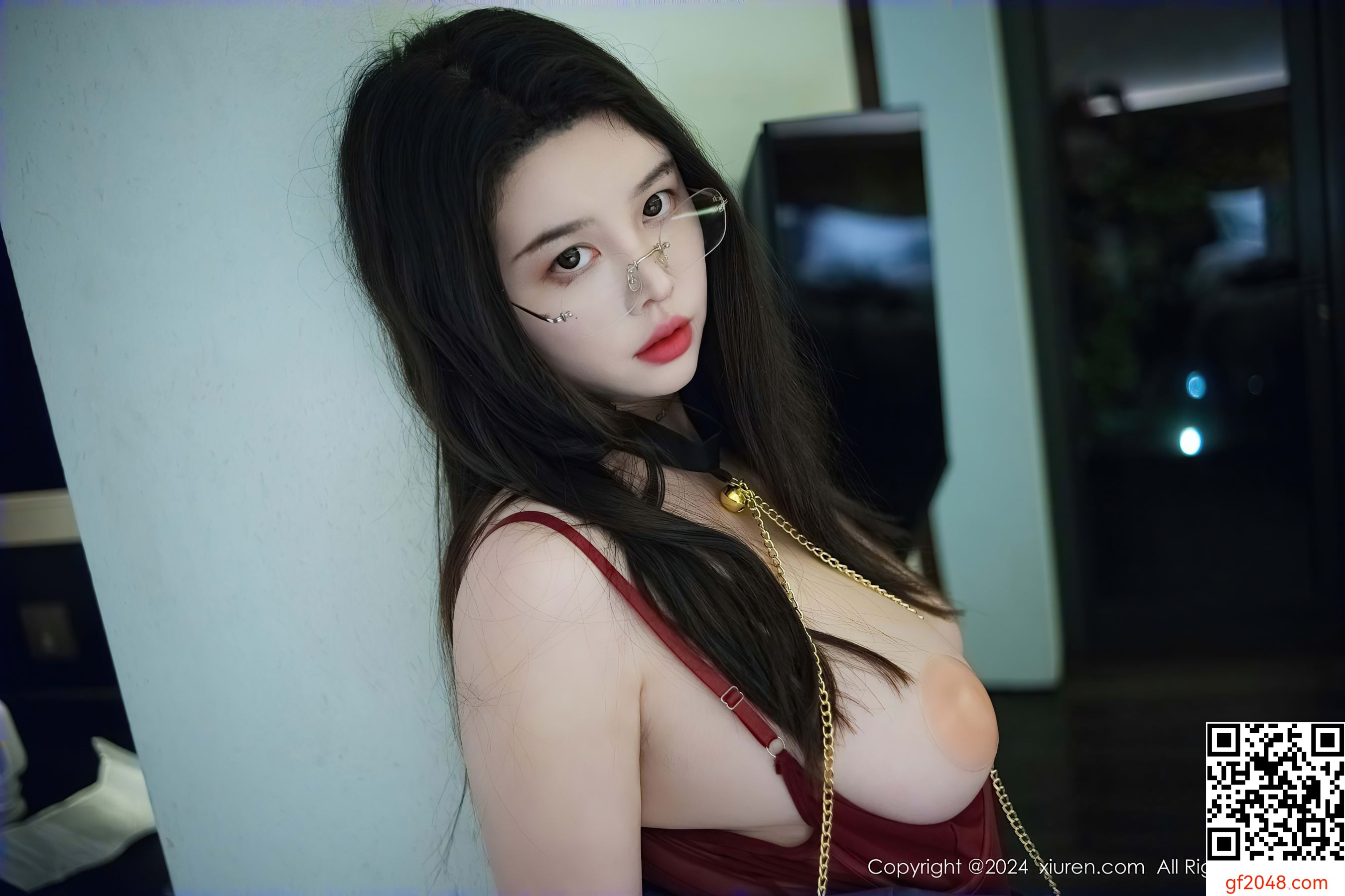 [XiuRen秀人网] No.9287 樱桃小犊子 黑丝美臀