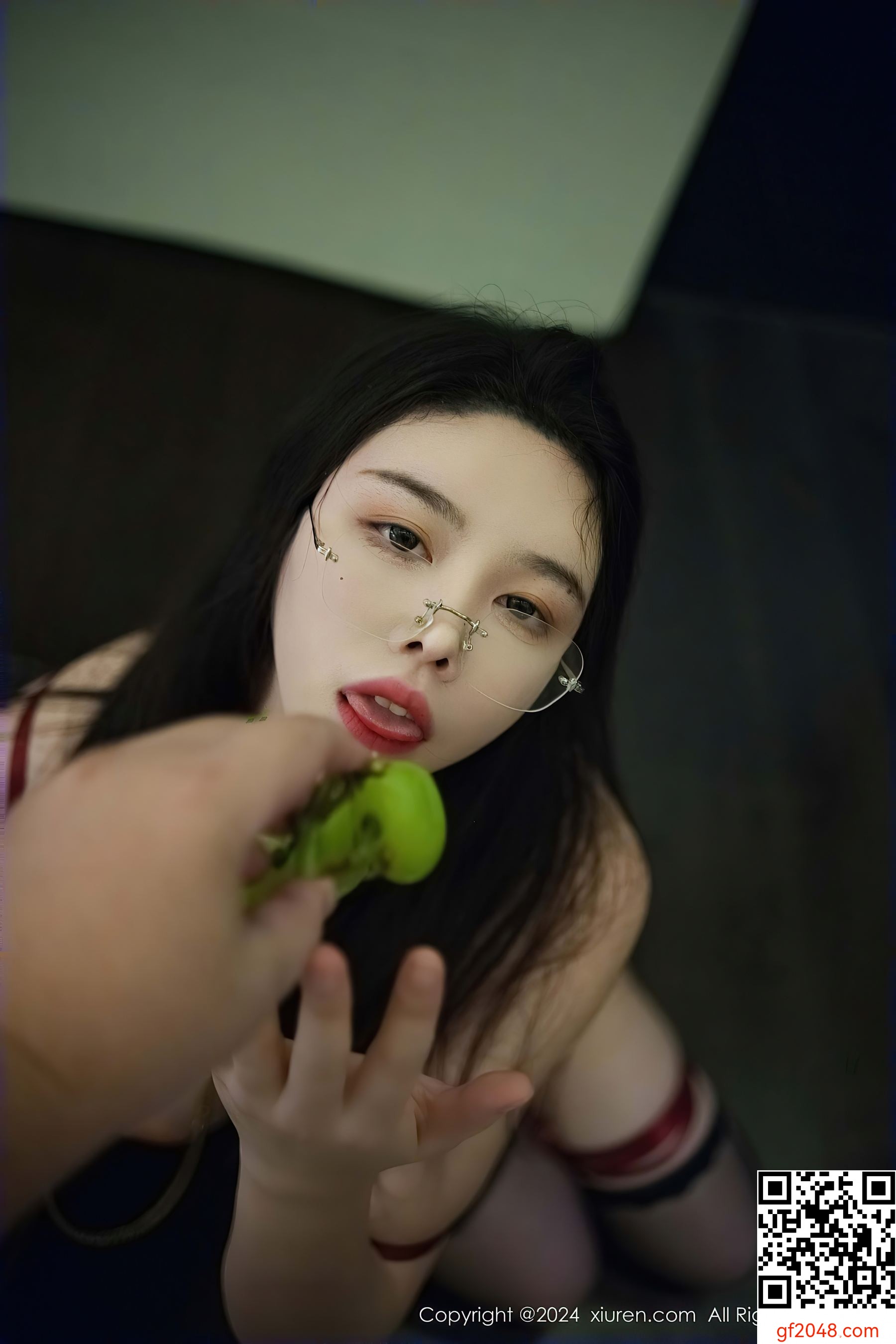 [XiuRen秀人网] No.9287 樱桃小犊子 黑丝美臀
