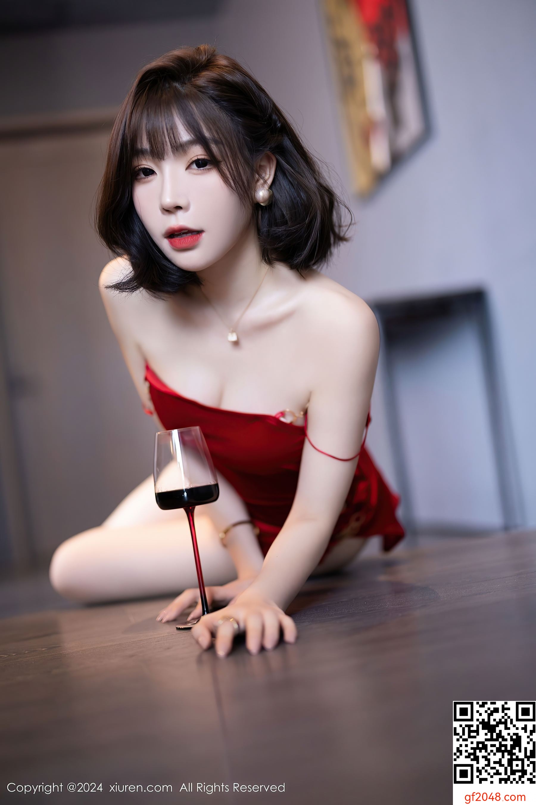[XiuRen秀人网] No.9229 徐莉芝Booty 美腿黑丝