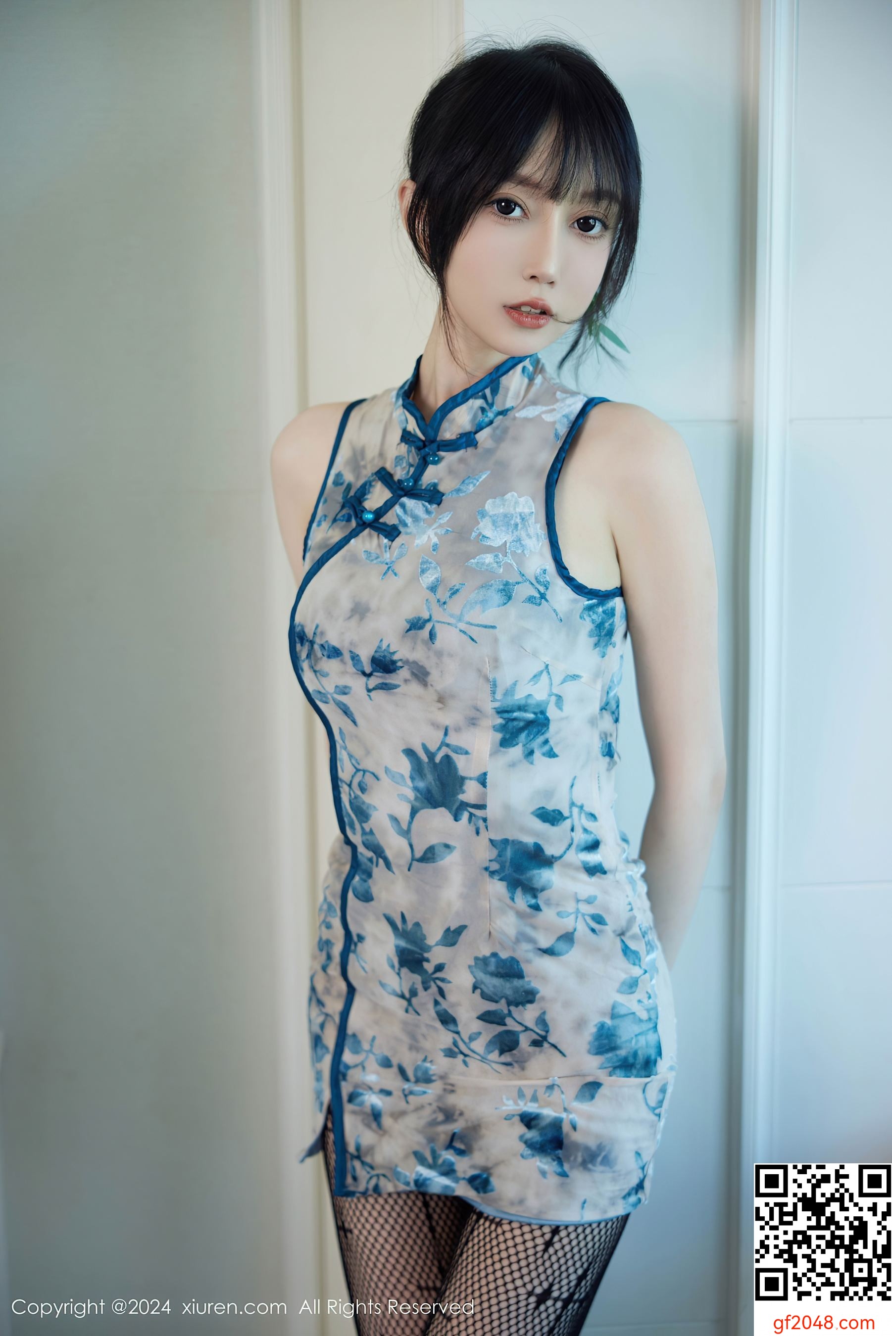 [XiuRen秀人网] No.9236 玥儿玥er 美腿丝袜