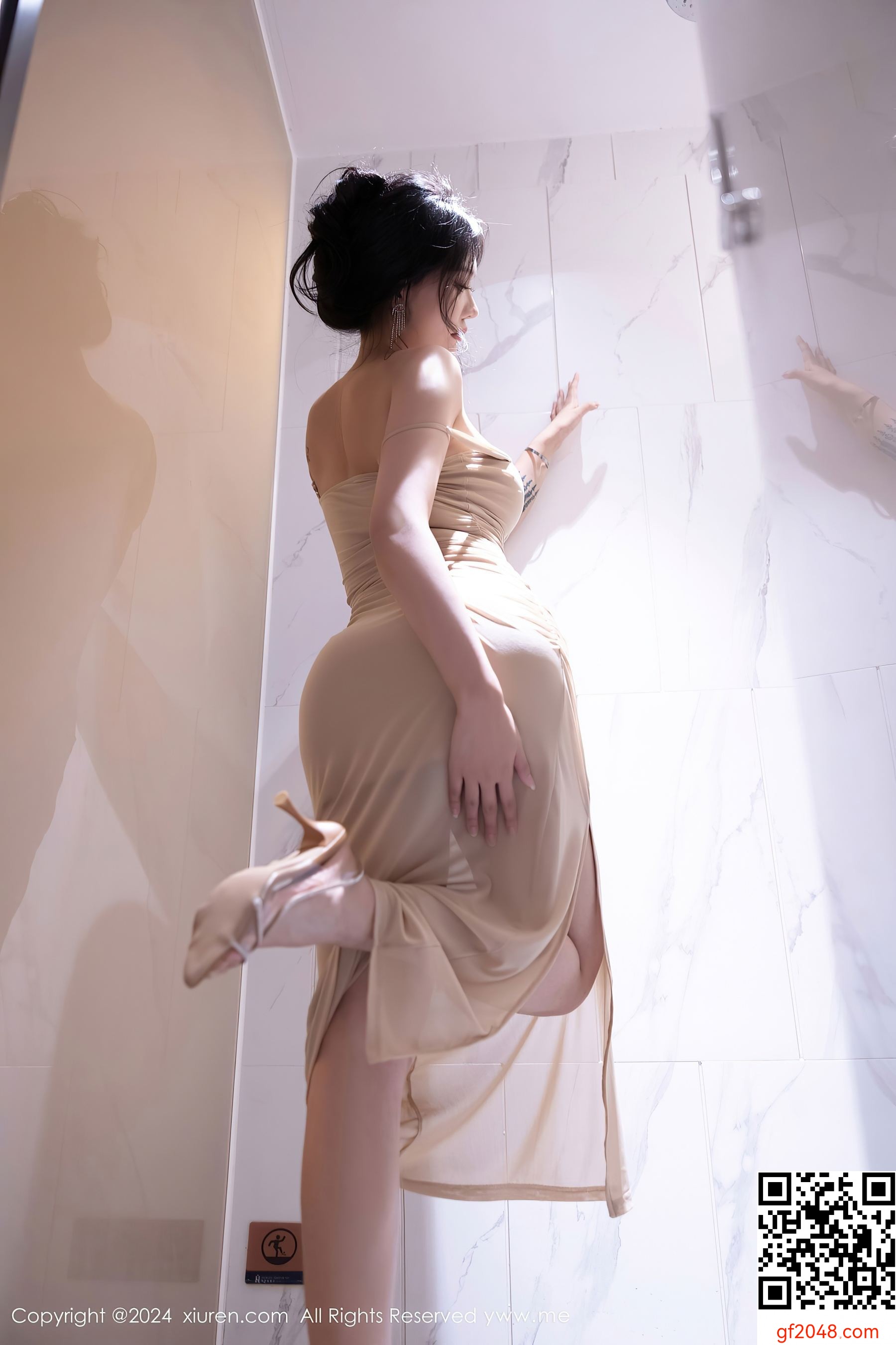 [XiuRen秀人网] No.9180 娜比 丝袜美腿