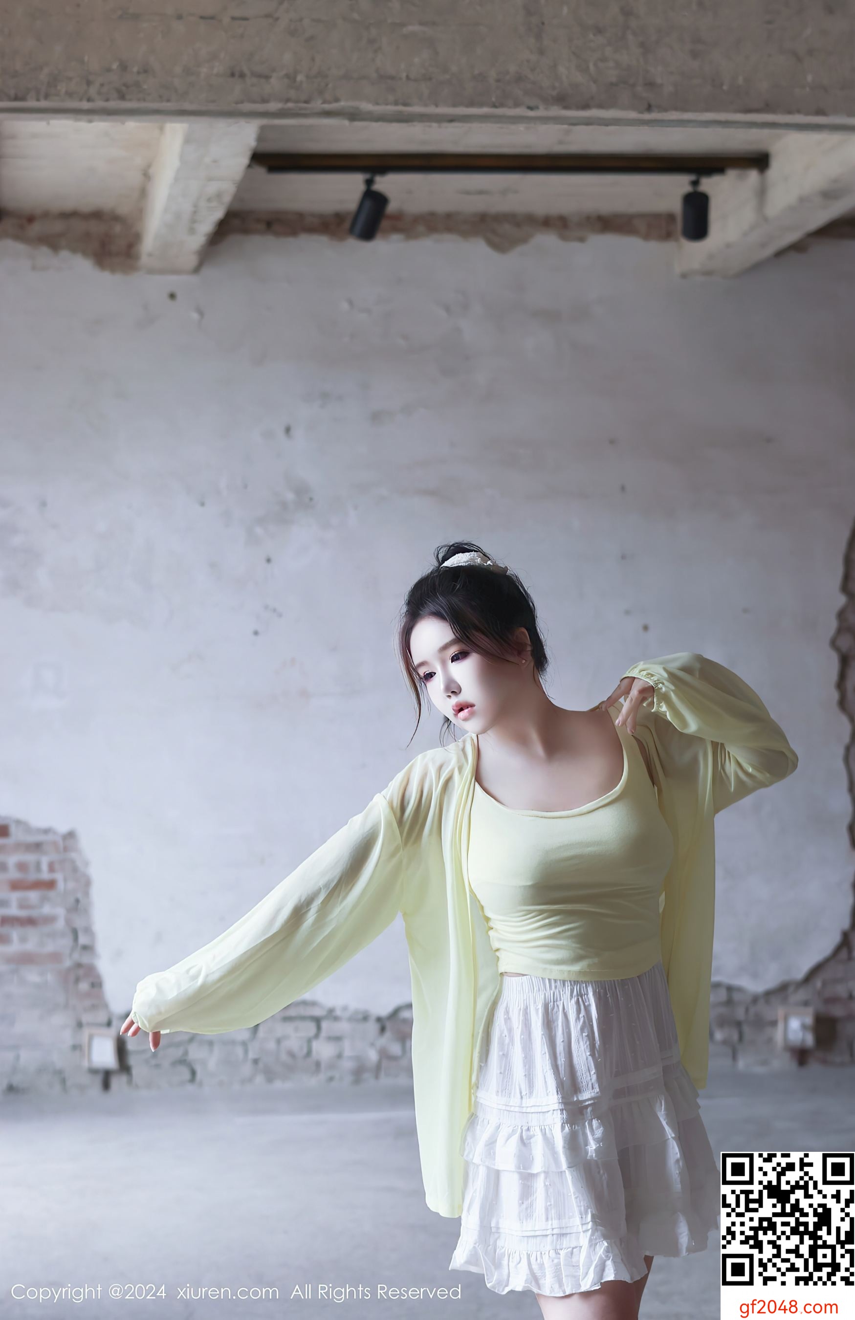 [XiuRen秀人网] No.9024 小薯条nienie 美乳性感