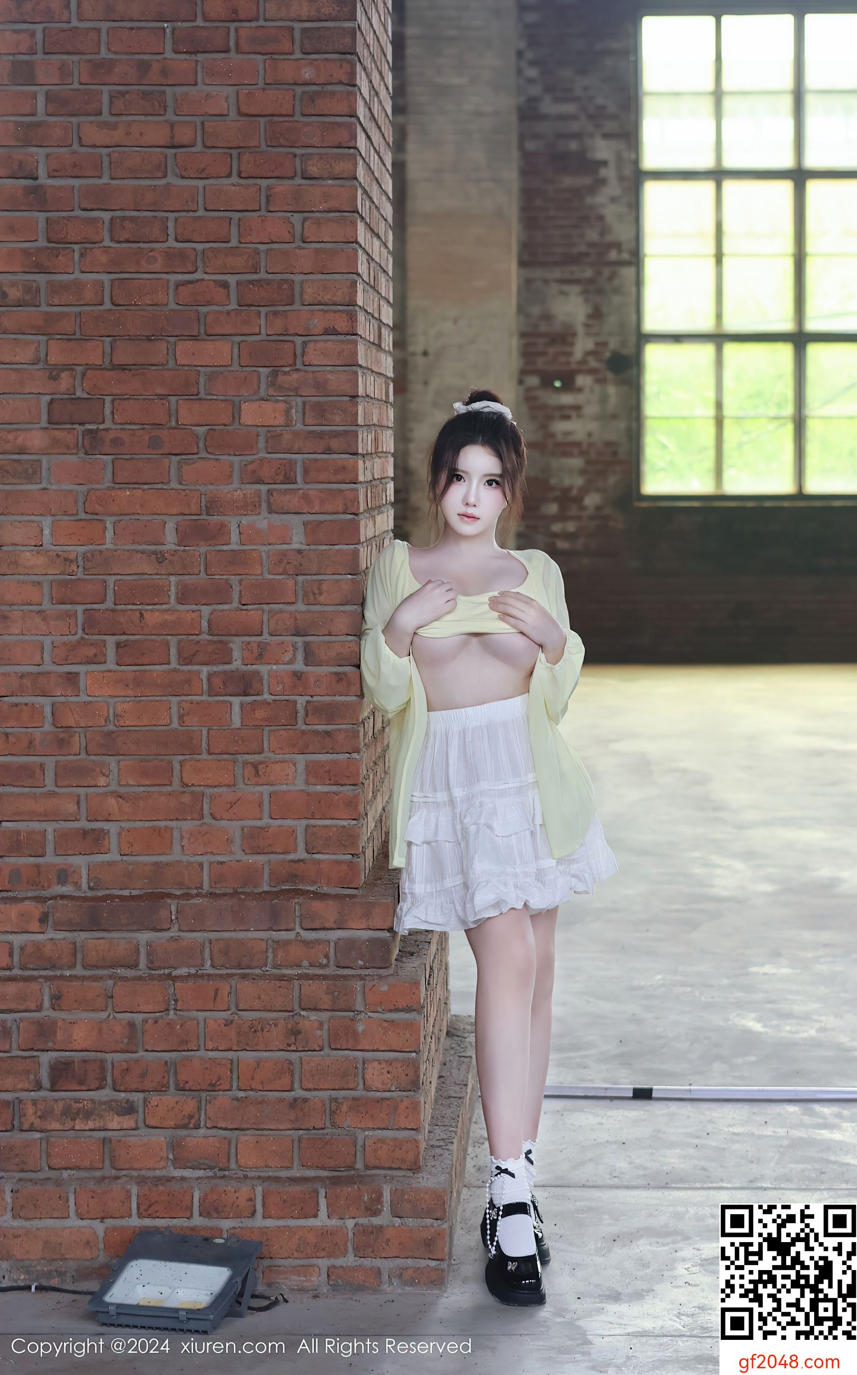 [XiuRen秀人网] No.9024 小薯条nienie 美乳性感