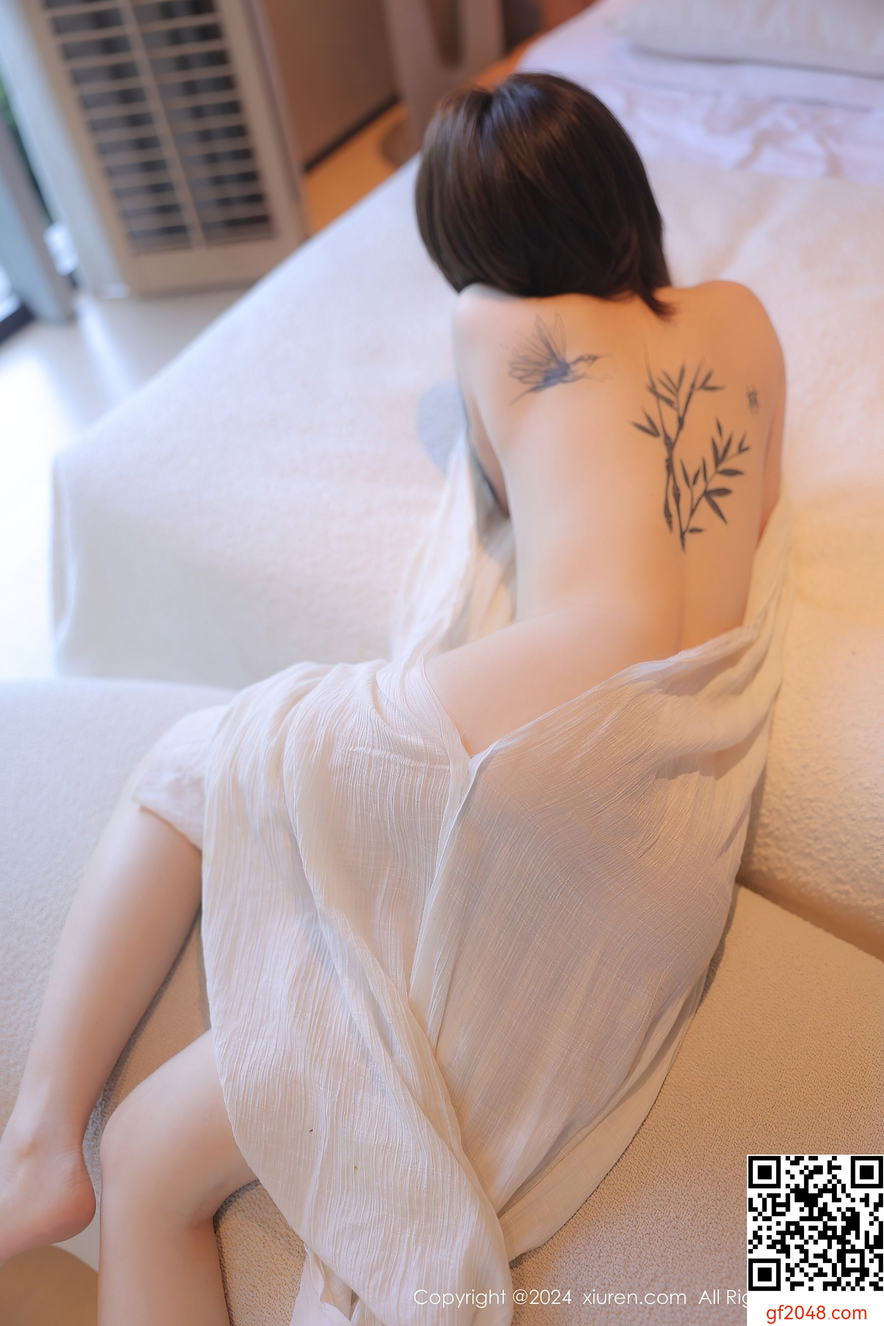 [XiuRen秀人网] No.8842 夏竹 性感美腿