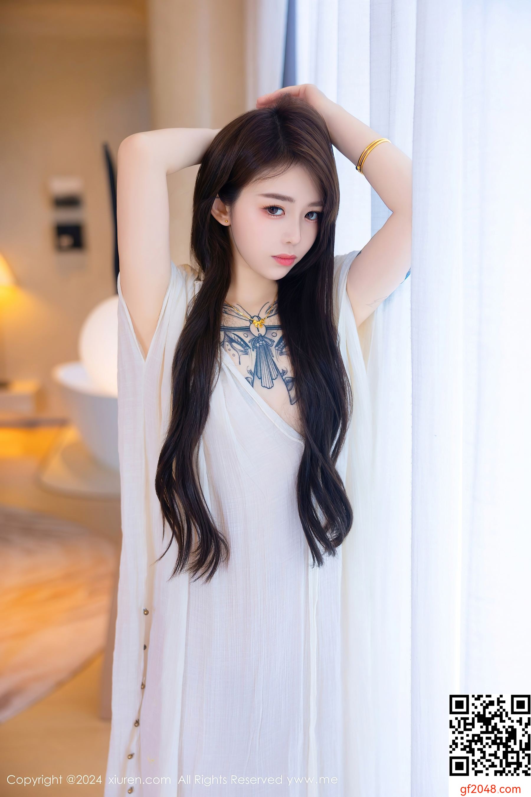 [XiuRen秀人网] No.8842 夏竹 性感美腿