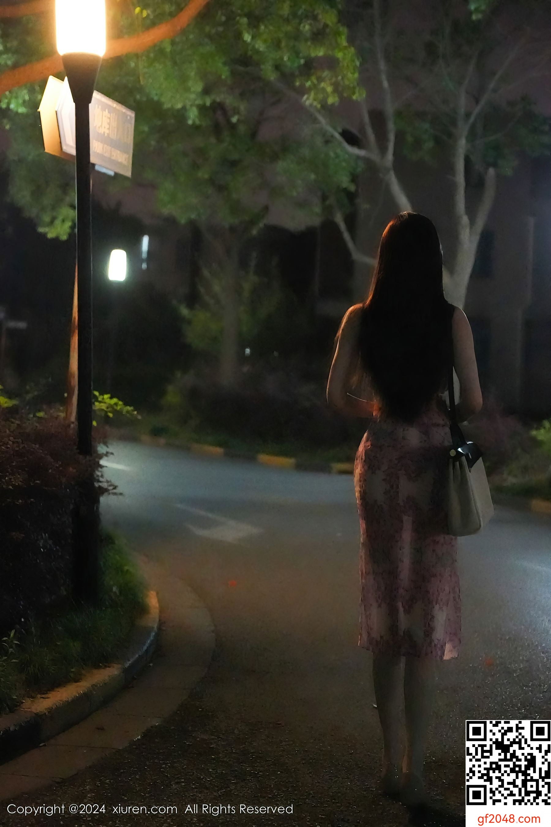 [XiuRen秀人网] No.8855 Erikaki 丝袜美腿