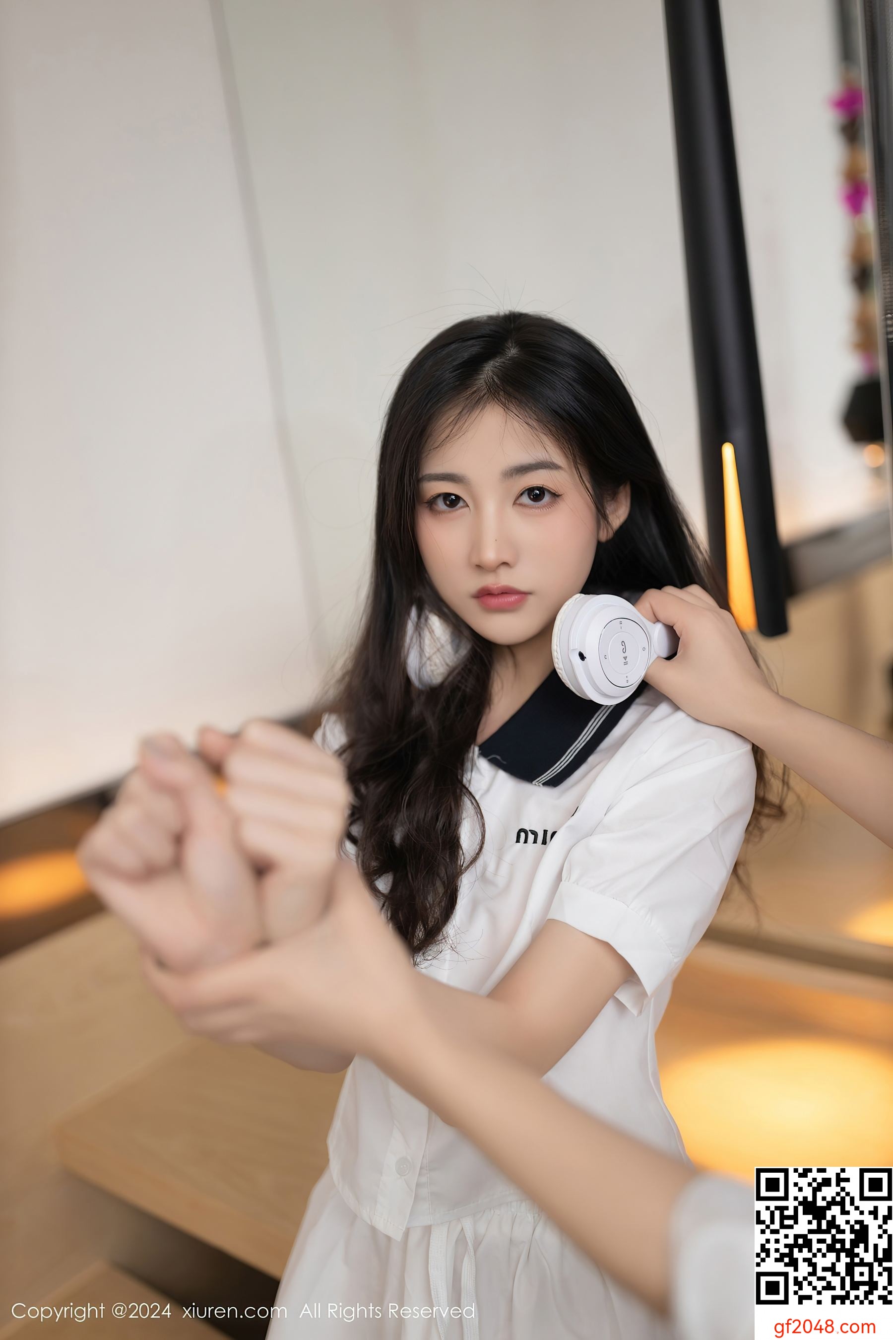 [XiuRen秀人网] No.8793 鱼尾fish 美腿丝袜