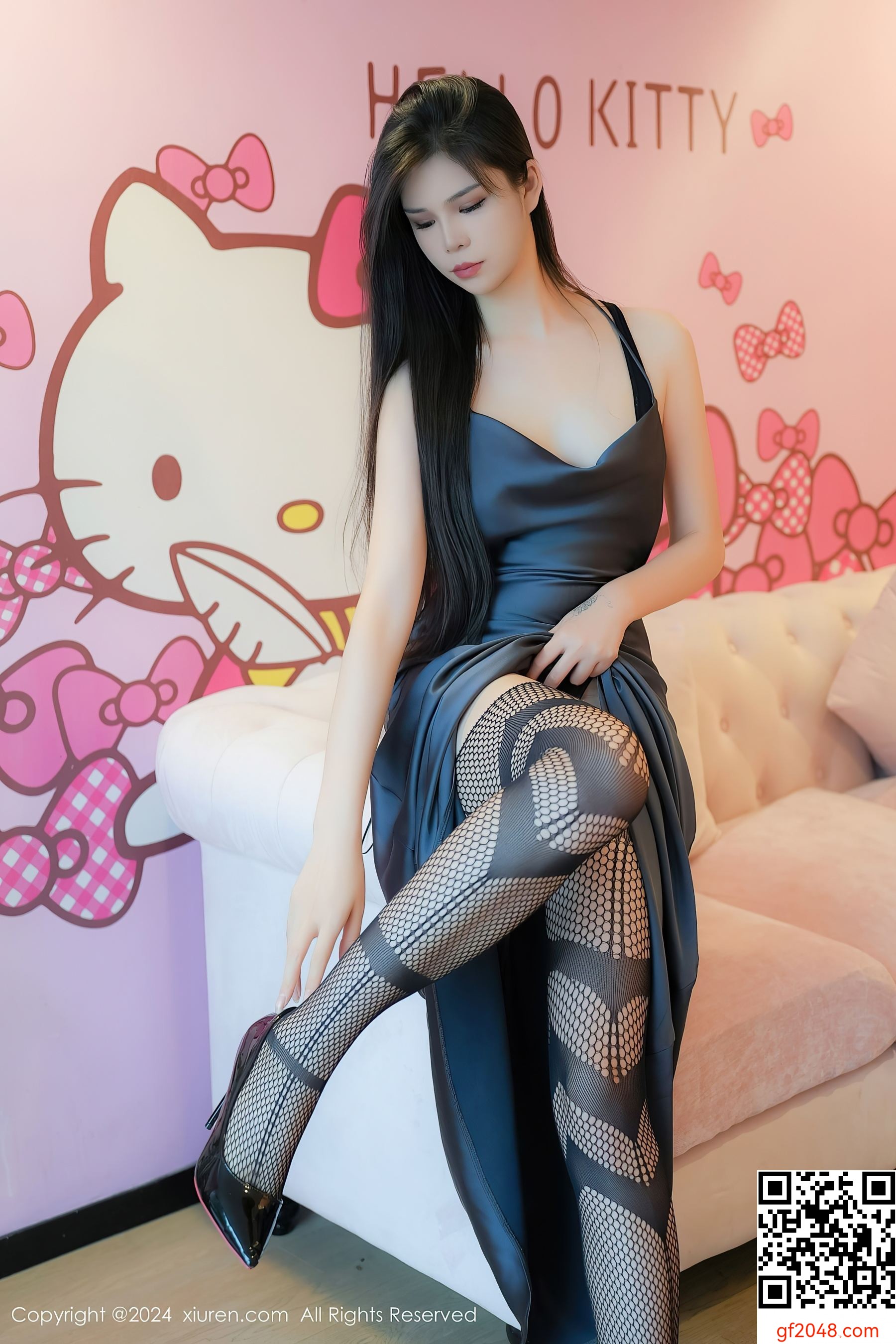 [XiuRen秀人网] No.8795 雪糕CiCi 黑丝美腿