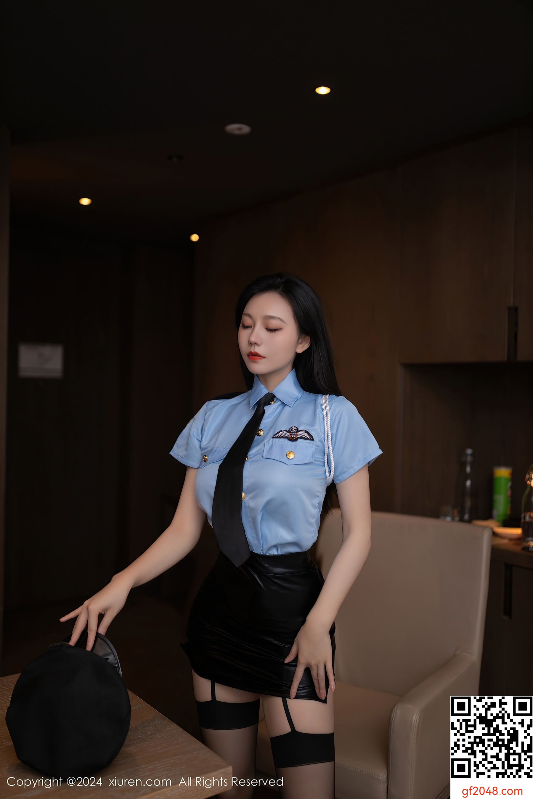 [XiuRen秀人网] No.8681 安然anran 黑丝美腿