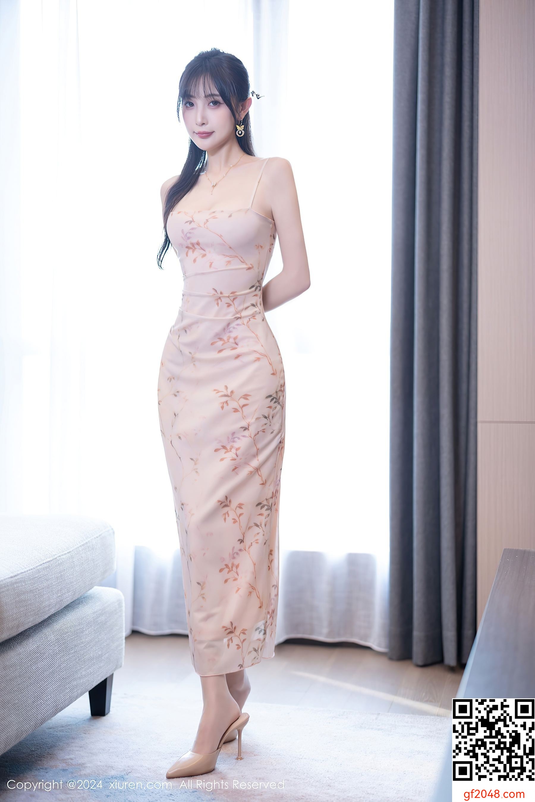 [XiuRen秀人网] No.8682 林星阑 丝袜美腿