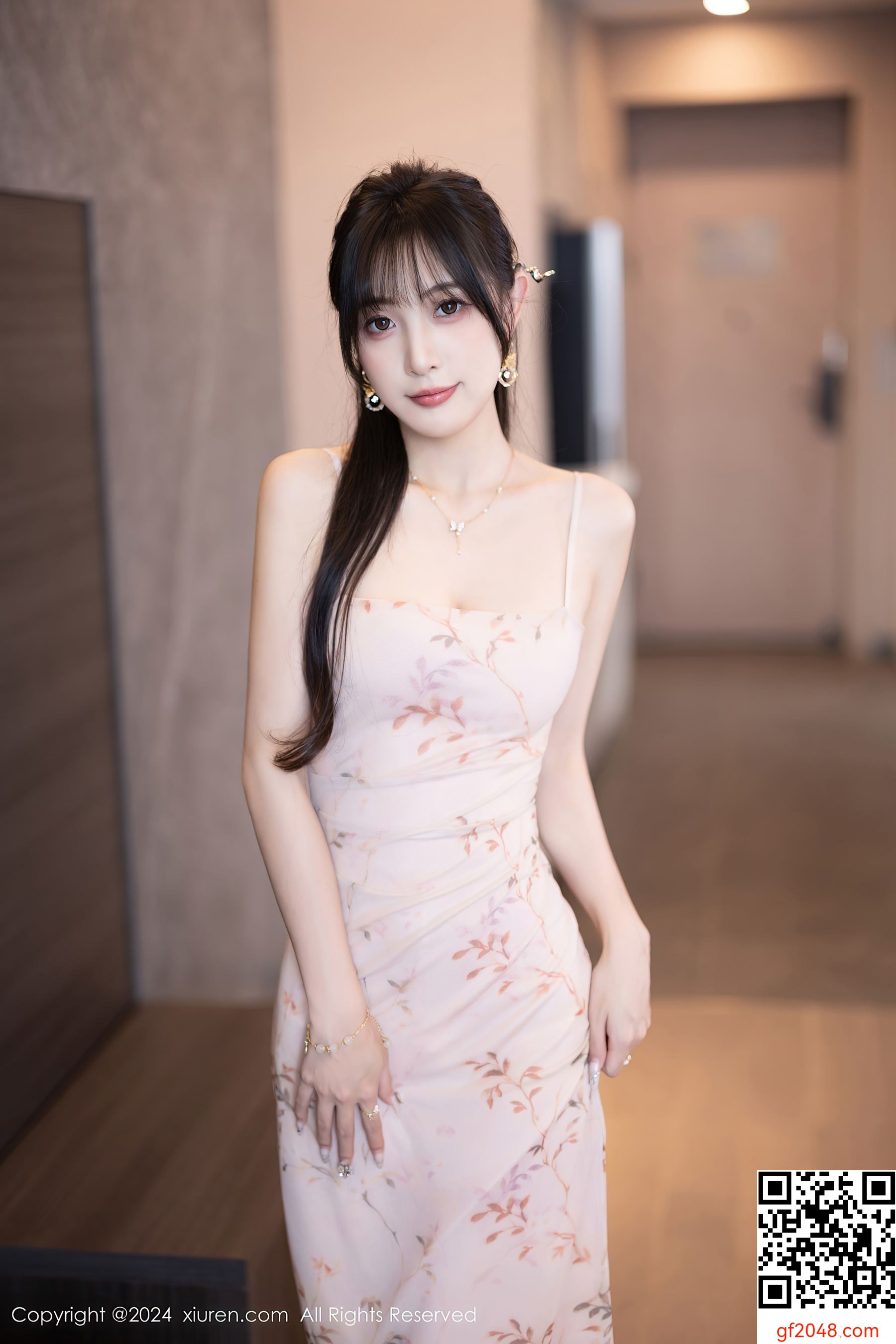 [XiuRen秀人网] No.8682 林星阑 丝袜美腿