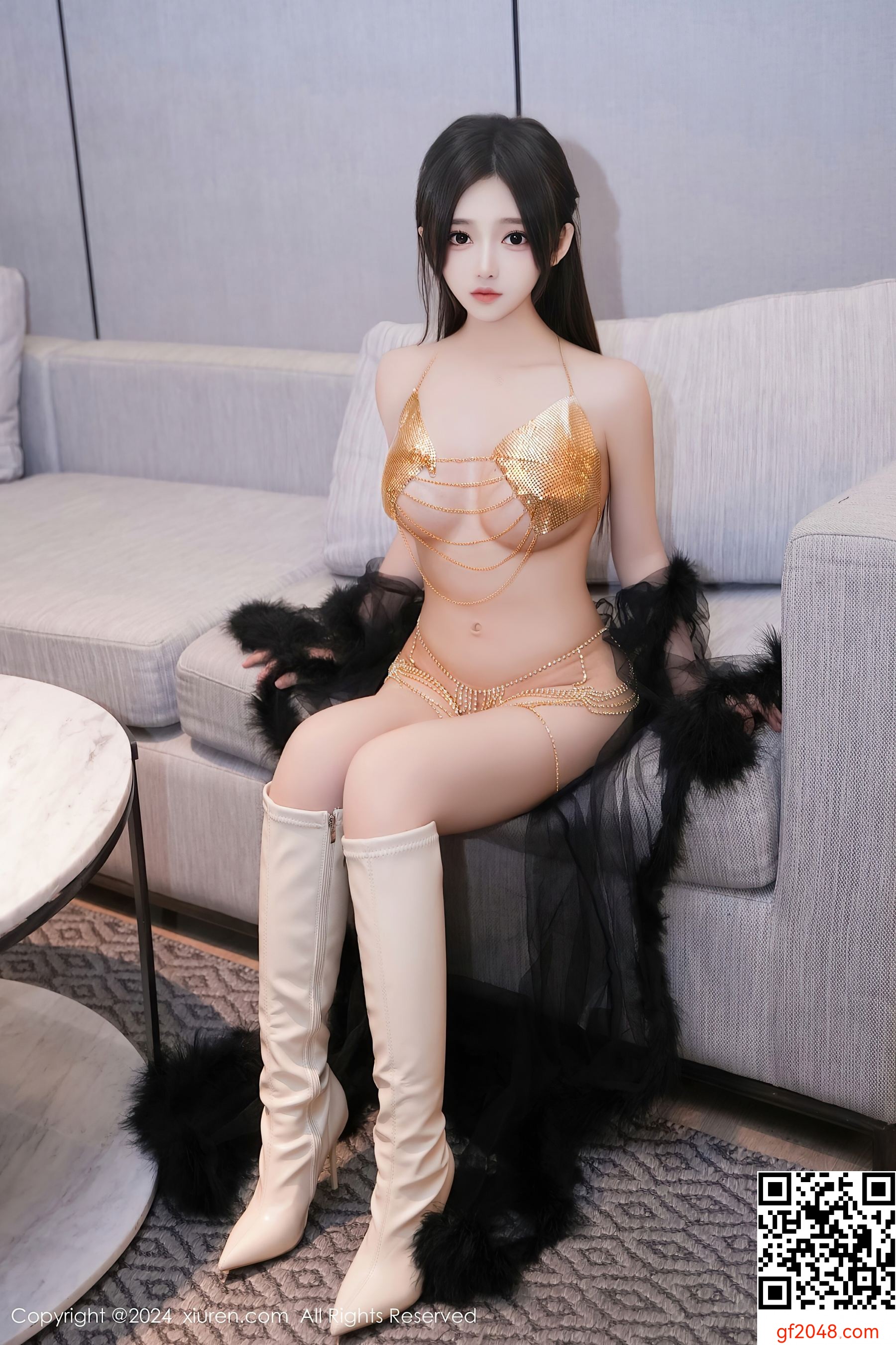 [XiuRen秀人网] No.8686 奶茶味的包子 美腿性感