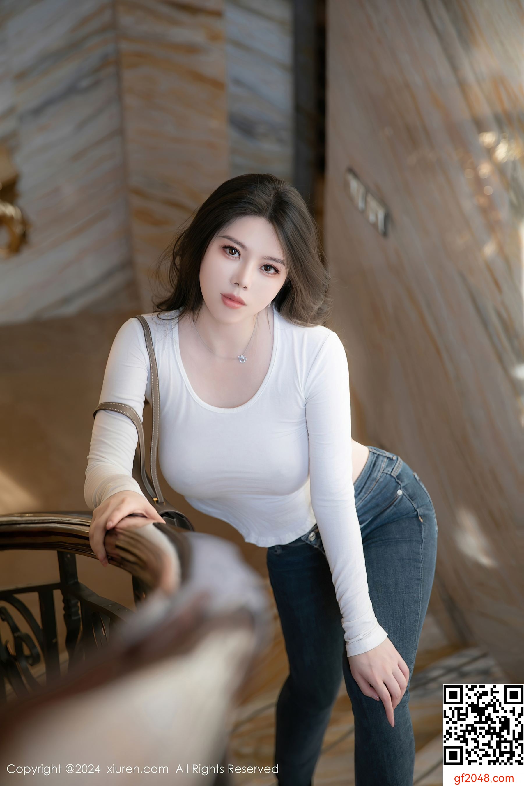 [XiuRen秀人网] No.8618 白茹雪abby 黑丝美腿