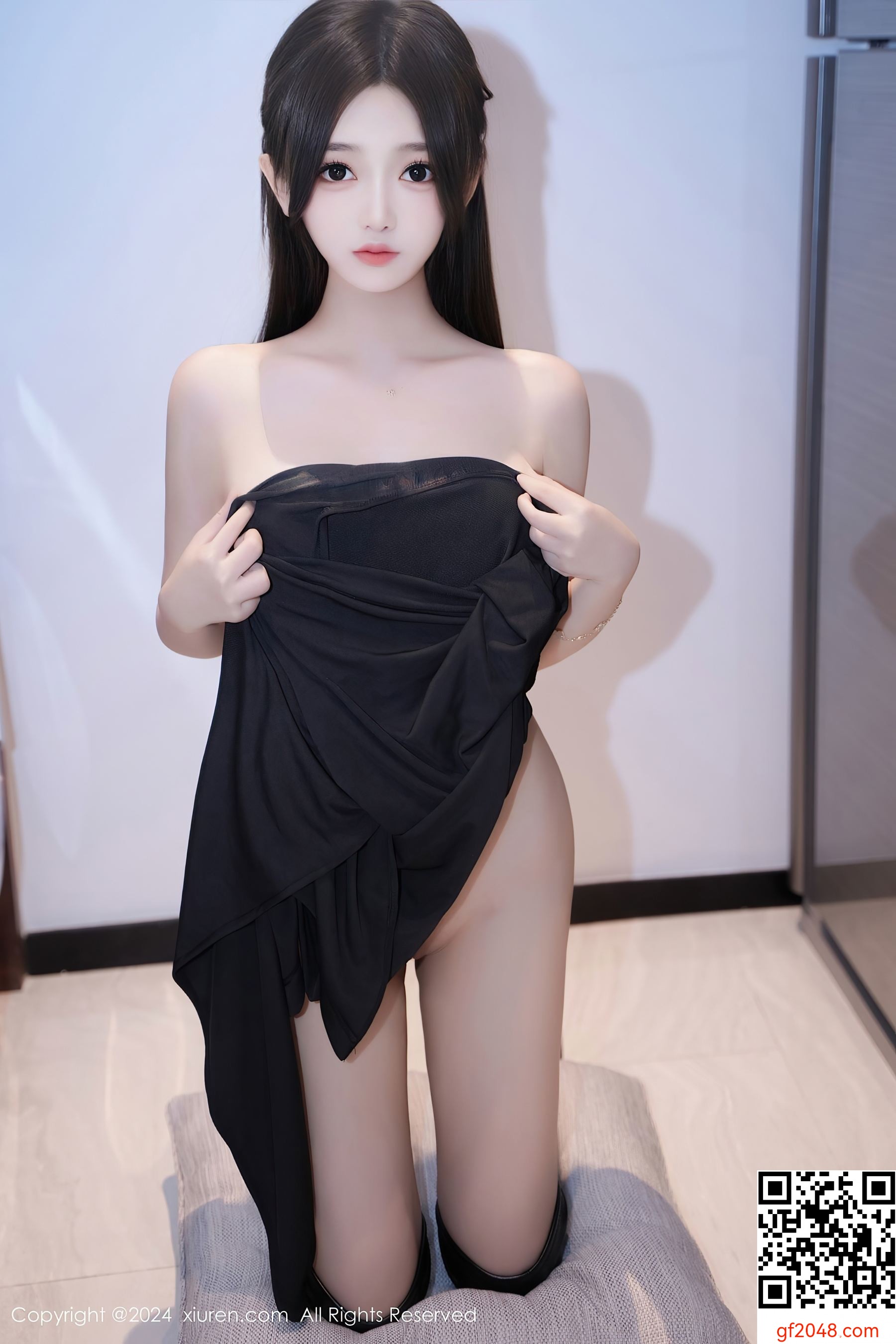 [XiuRen秀人网] No.8623 奶茶味的包子 美臀性感