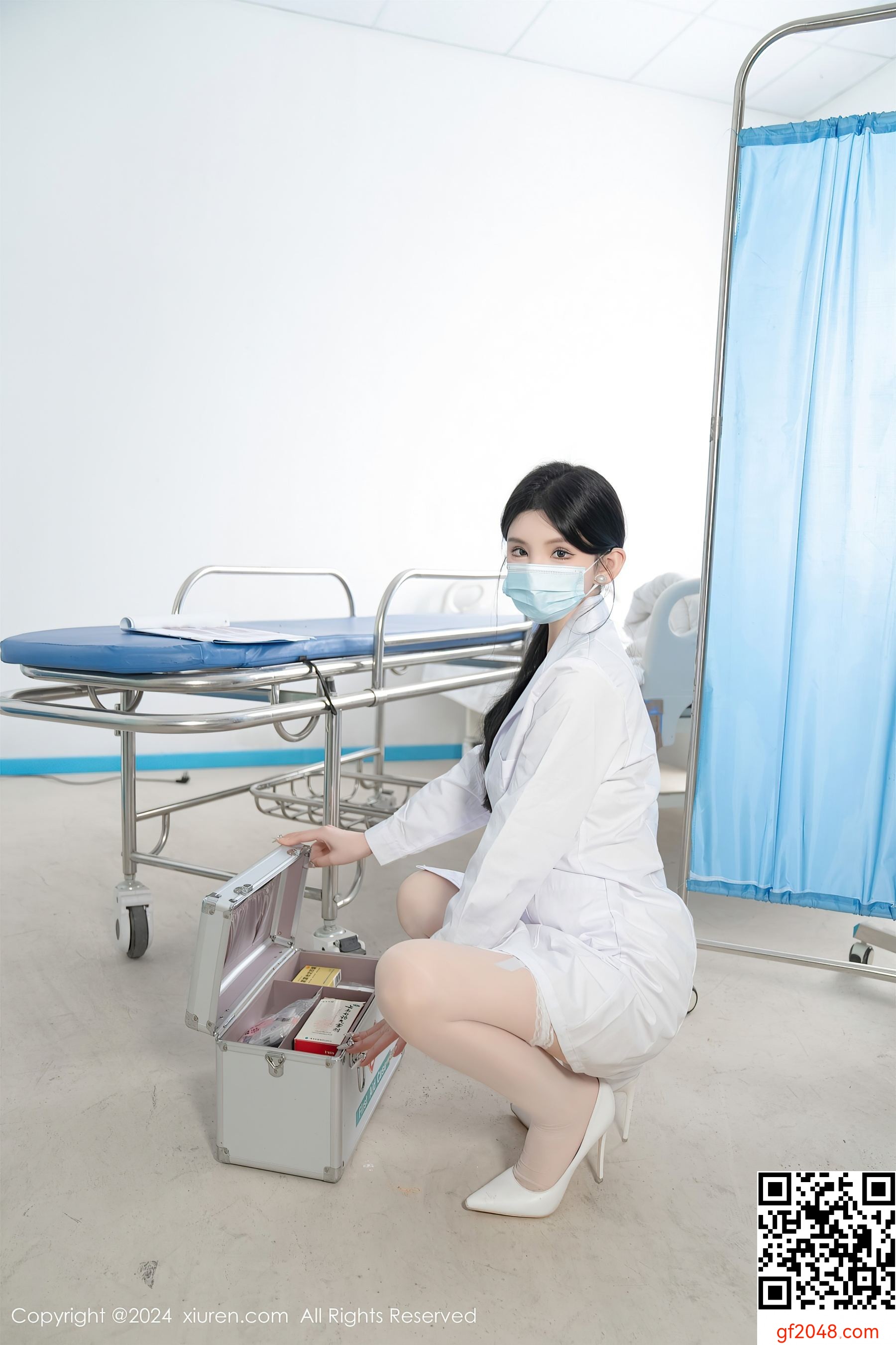 [XiuRen秀人网] No.8481 周于希Sally 丝袜美腿
