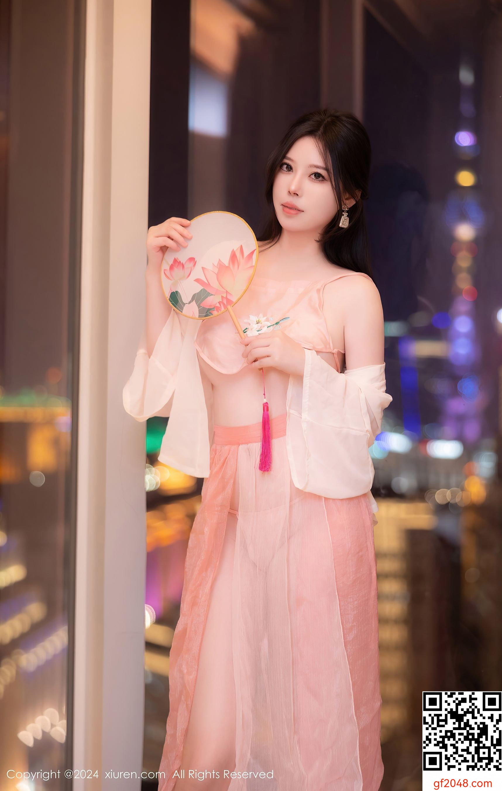 [XiuRen秀人网] No.8503 白茹雪abby 美腿性感