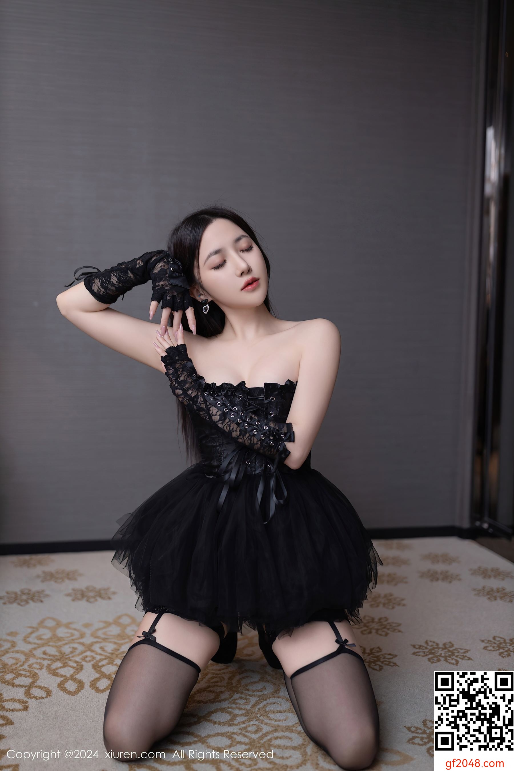 [XiuRen秀人网] No.8166 鱼子酱Fish 黑丝性感