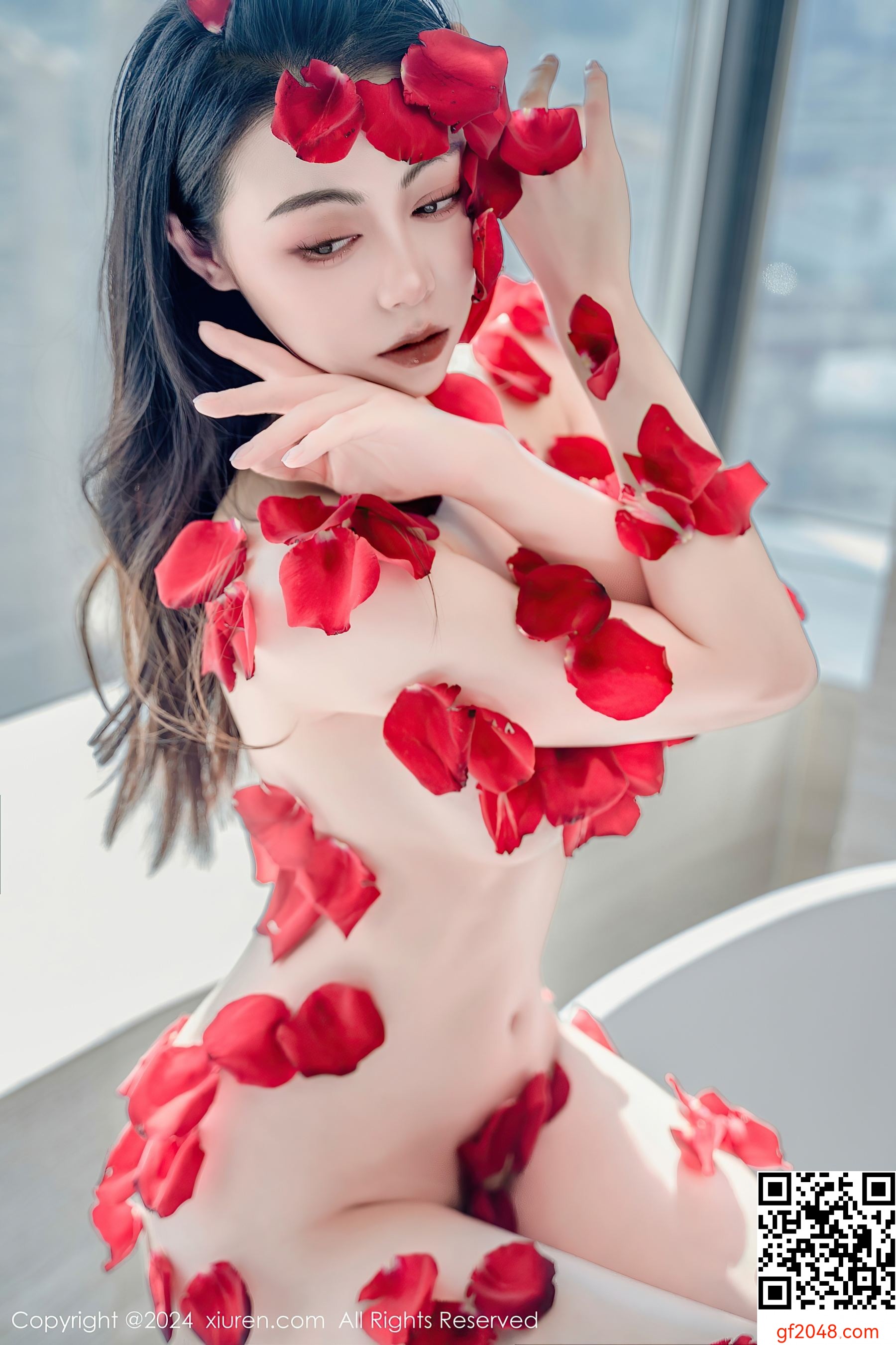 [XiuRen秀人网] No.8175 瑜伽喵 新人美臀
