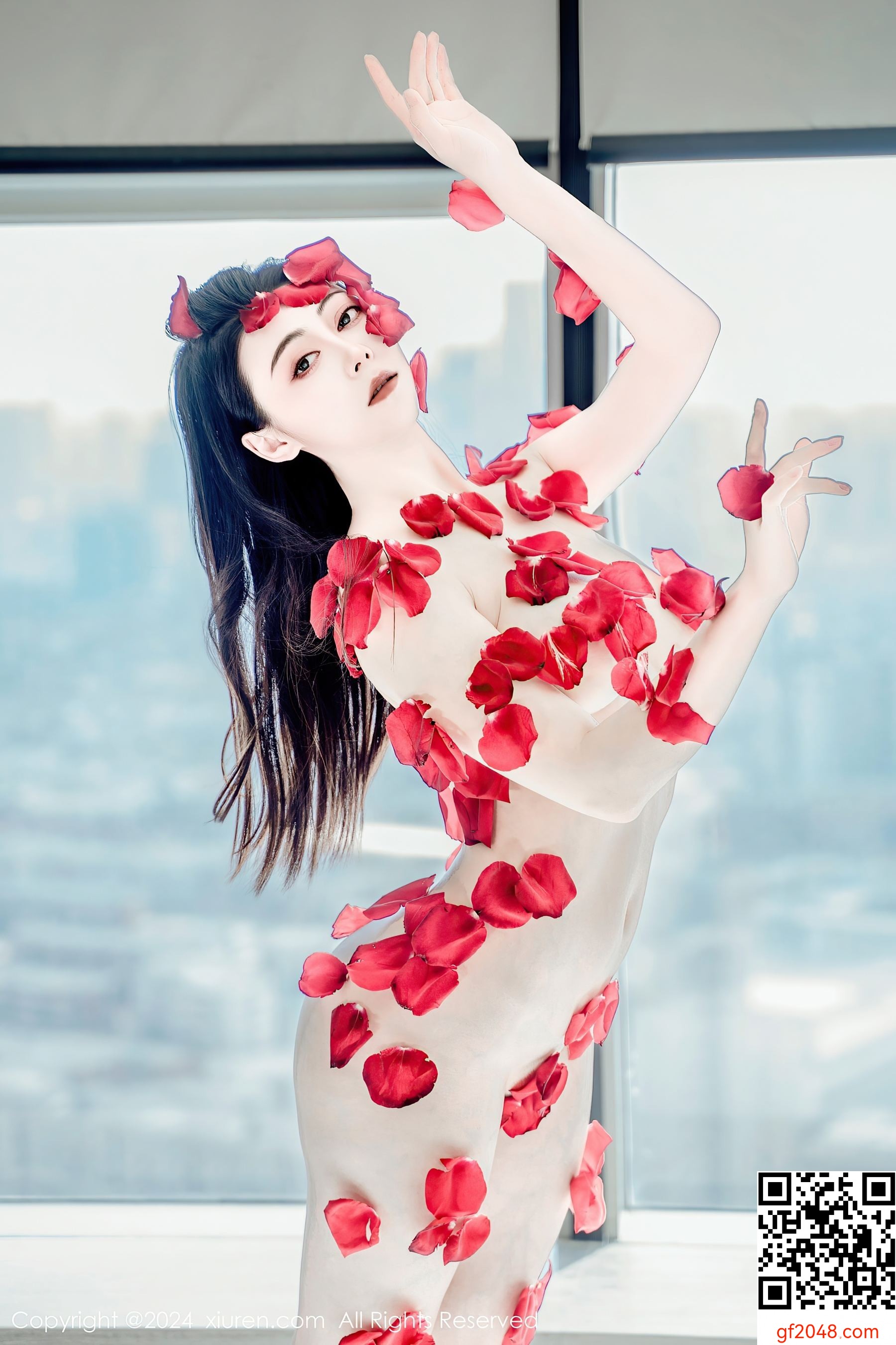 [XiuRen秀人网] No.8175 瑜伽喵 新人美臀